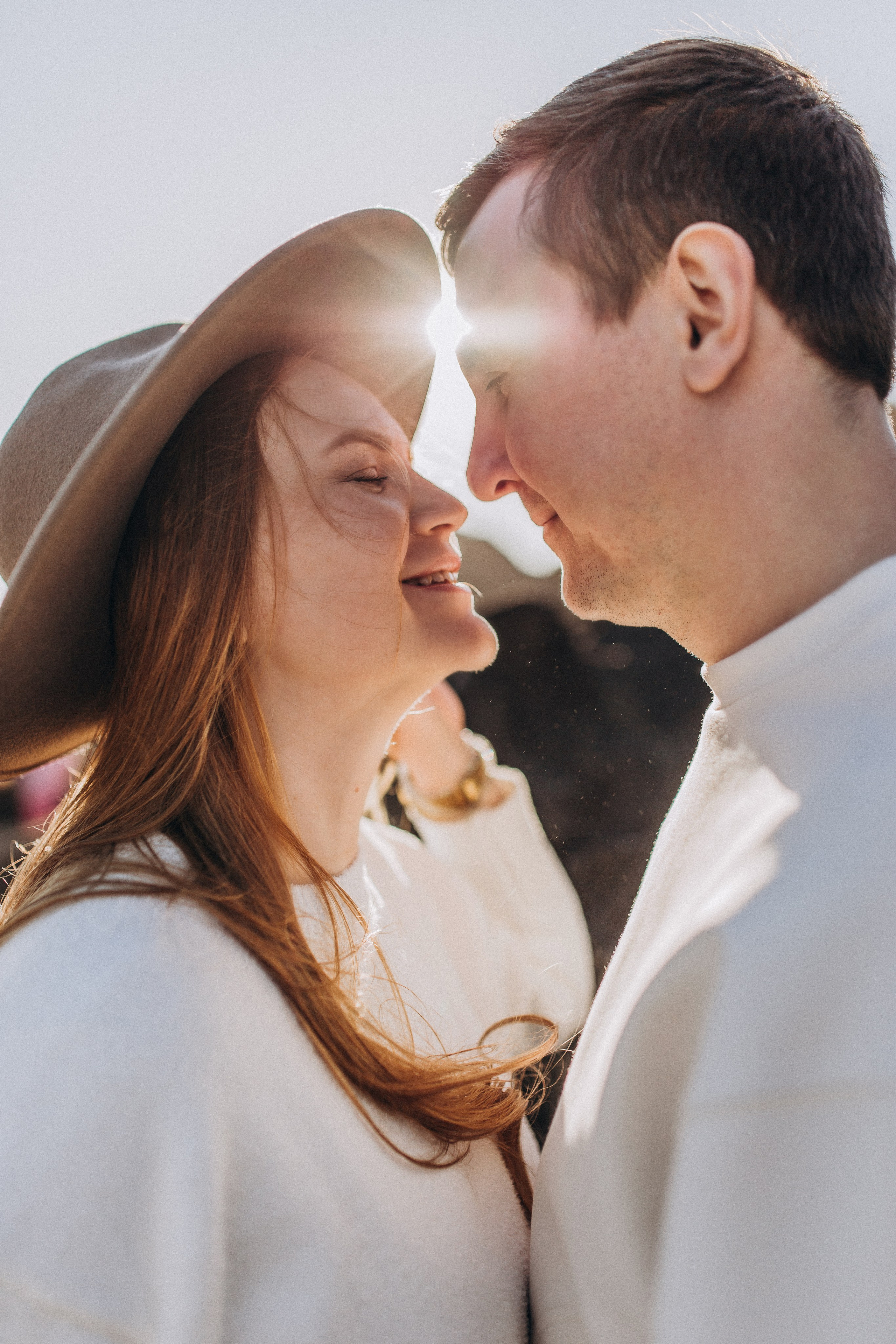 Sesión de embarazo en la playa en Chile — Luz dorada y naturaleza. Photographer in Santiago, Chile Anna Almazova