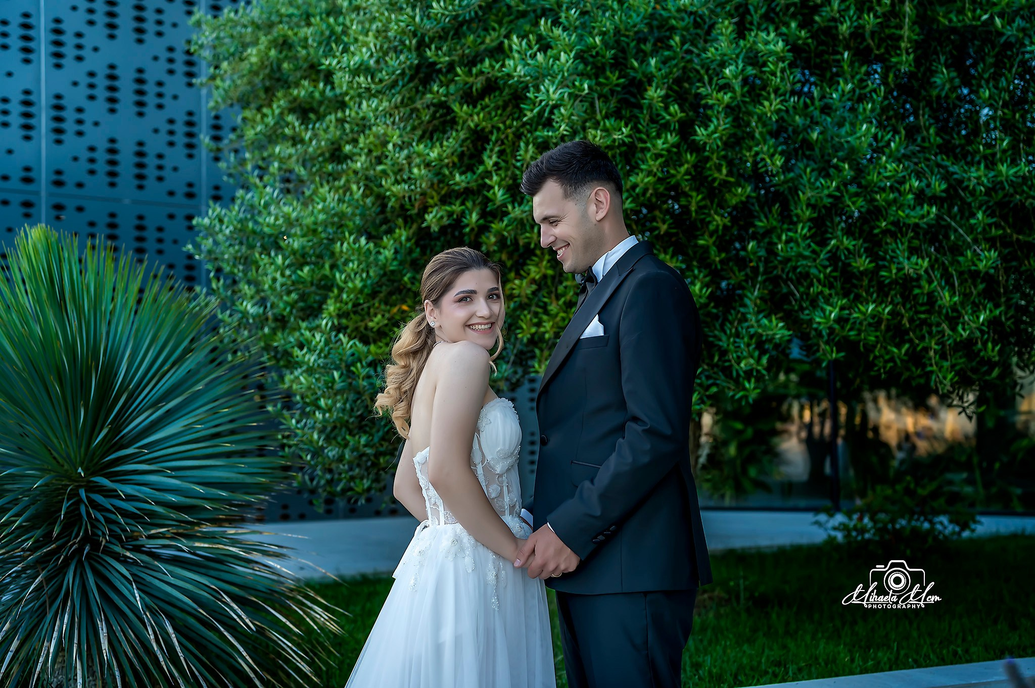 Fotograf de nunta Constanta. Servicii foto video Constanta. MCM Happy Studio – Fotograf și Videograf Nuntă