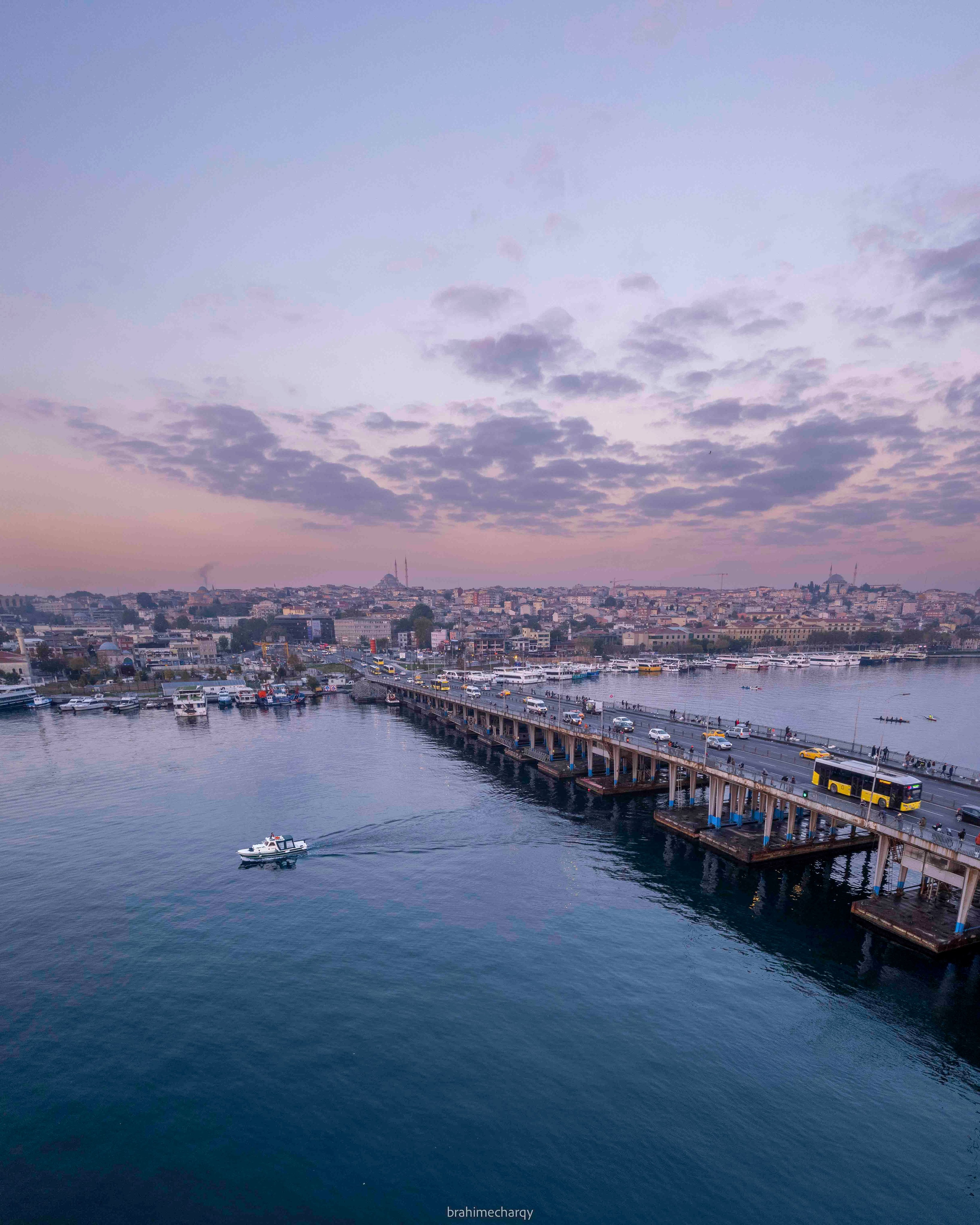 Фото. Брахим — фотограф