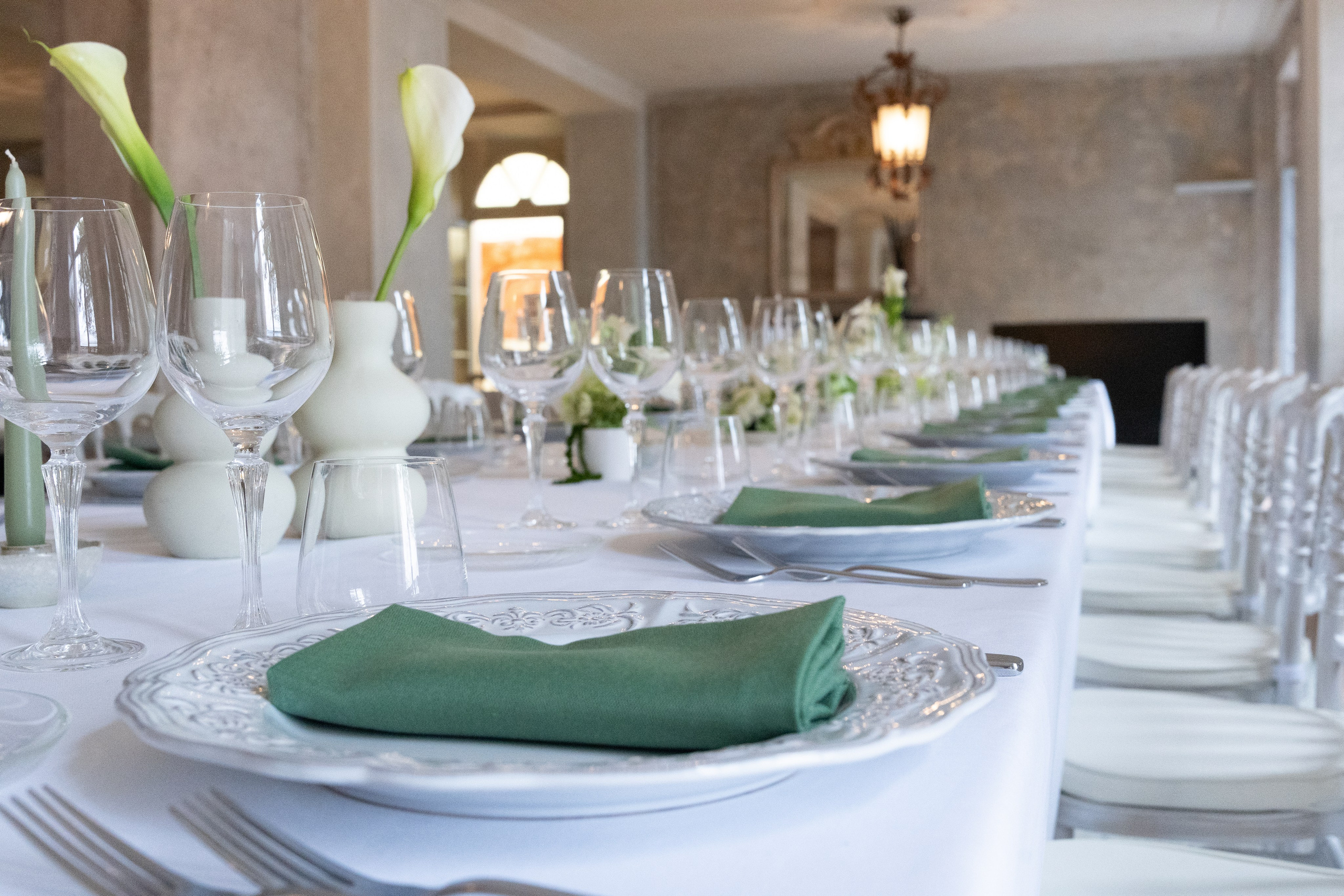 BEATRICE AND RAFAELE_LAKE COMO_Villa Regina Teodolinda. PHOTOGRAPHER IN ITALY