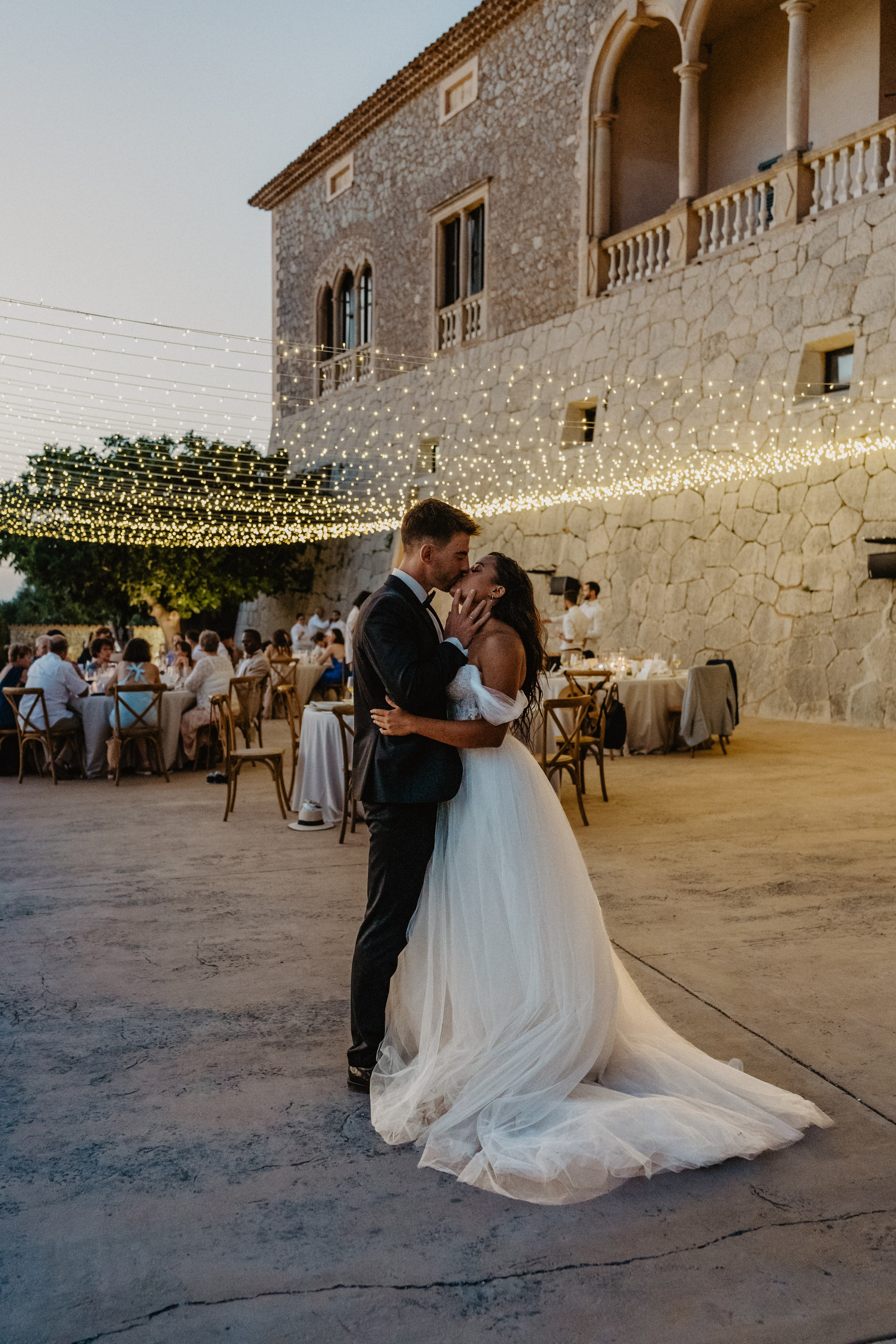 Wedding Ceremony in Son Marroig with Floriane et Timothee. Wedding Celebrant in Mallorca Iban Collin
