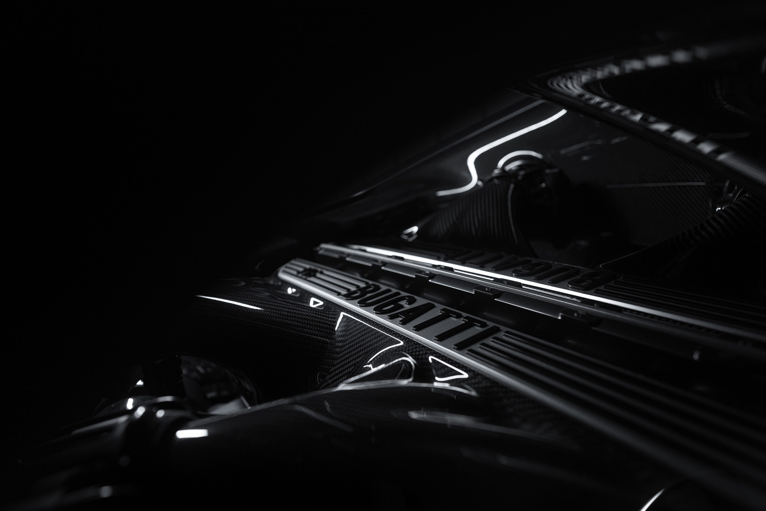 BUGATTI. WORLDWIDE COMMERCIAL AUTOMOTIVE PHOTOGRAPHER