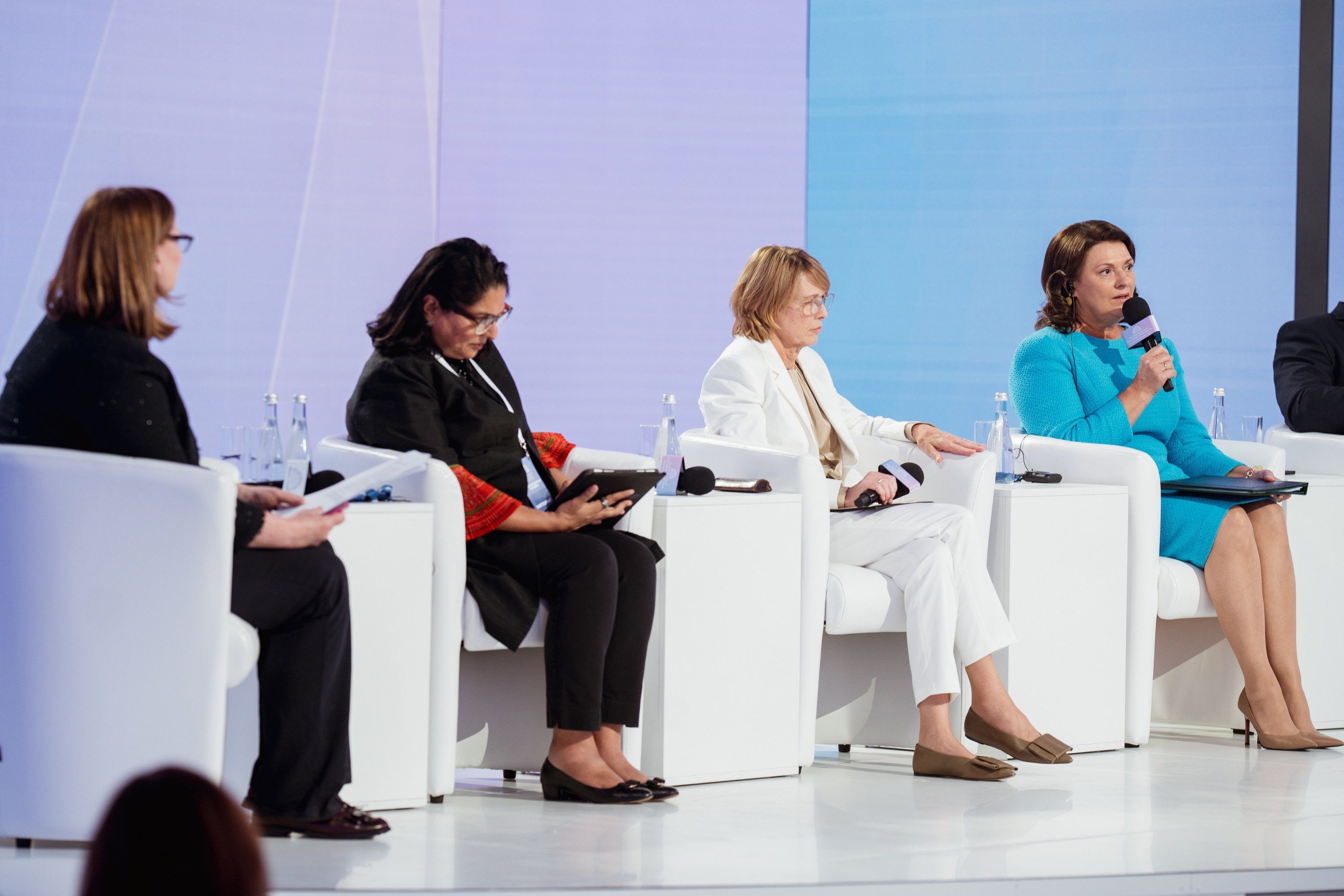 Summit of First Ladies and Gentlemen. Kostiantyn Holinchenko. Reportage and portrait photographer