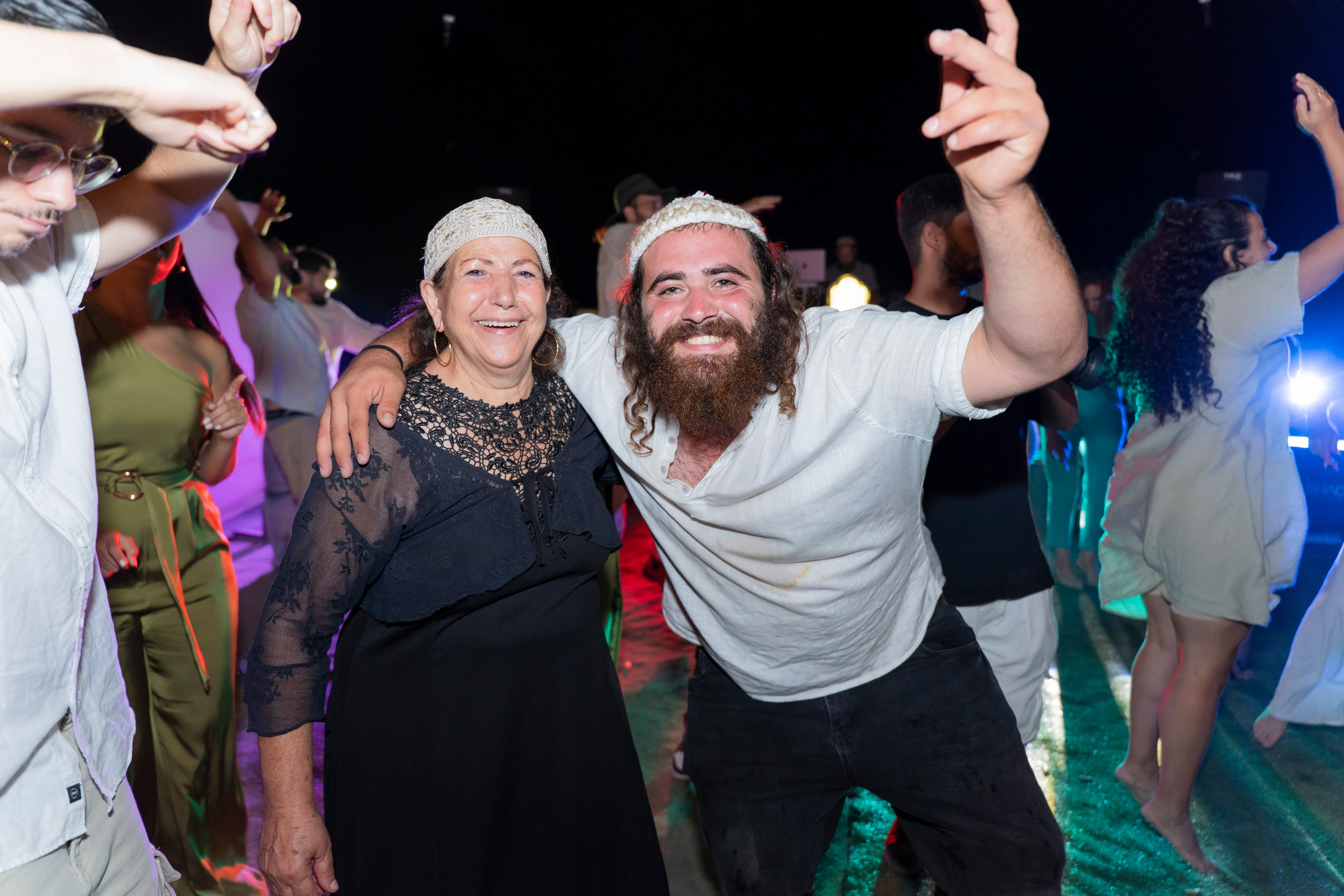 אביה ואחיה. יוסף מזרחי צילום חתונה, ברית וזוגיות. צלם מקצועי שאוהב להוציא אתכם הכי יפים ברגעים הכי מרגשים