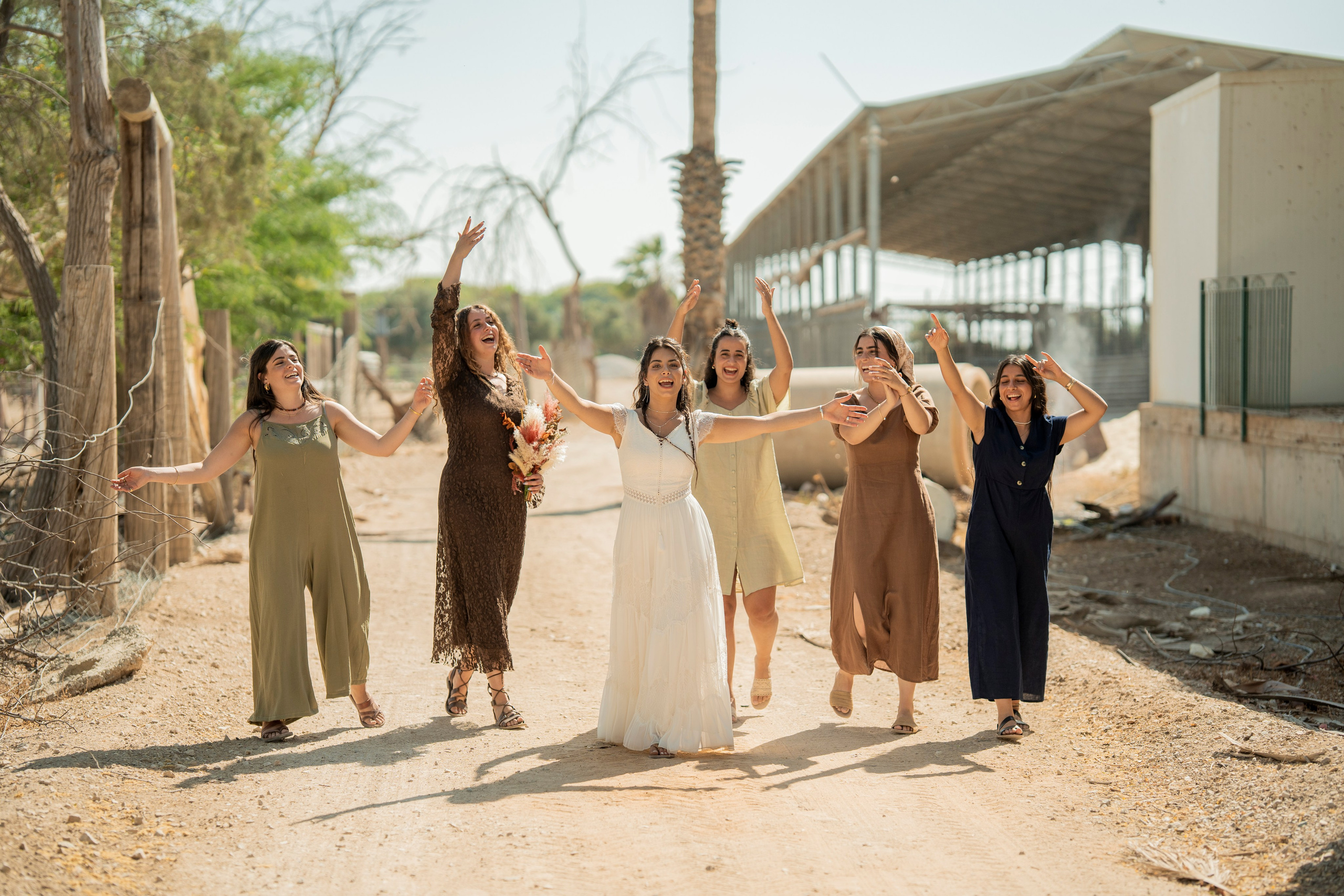 אביה ואחיה. יוסף מזרחי צילום חתונה, ברית וזוגיות. צלם מקצועי שאוהב להוציא אתכם הכי יפים ברגעים הכי מרגשים