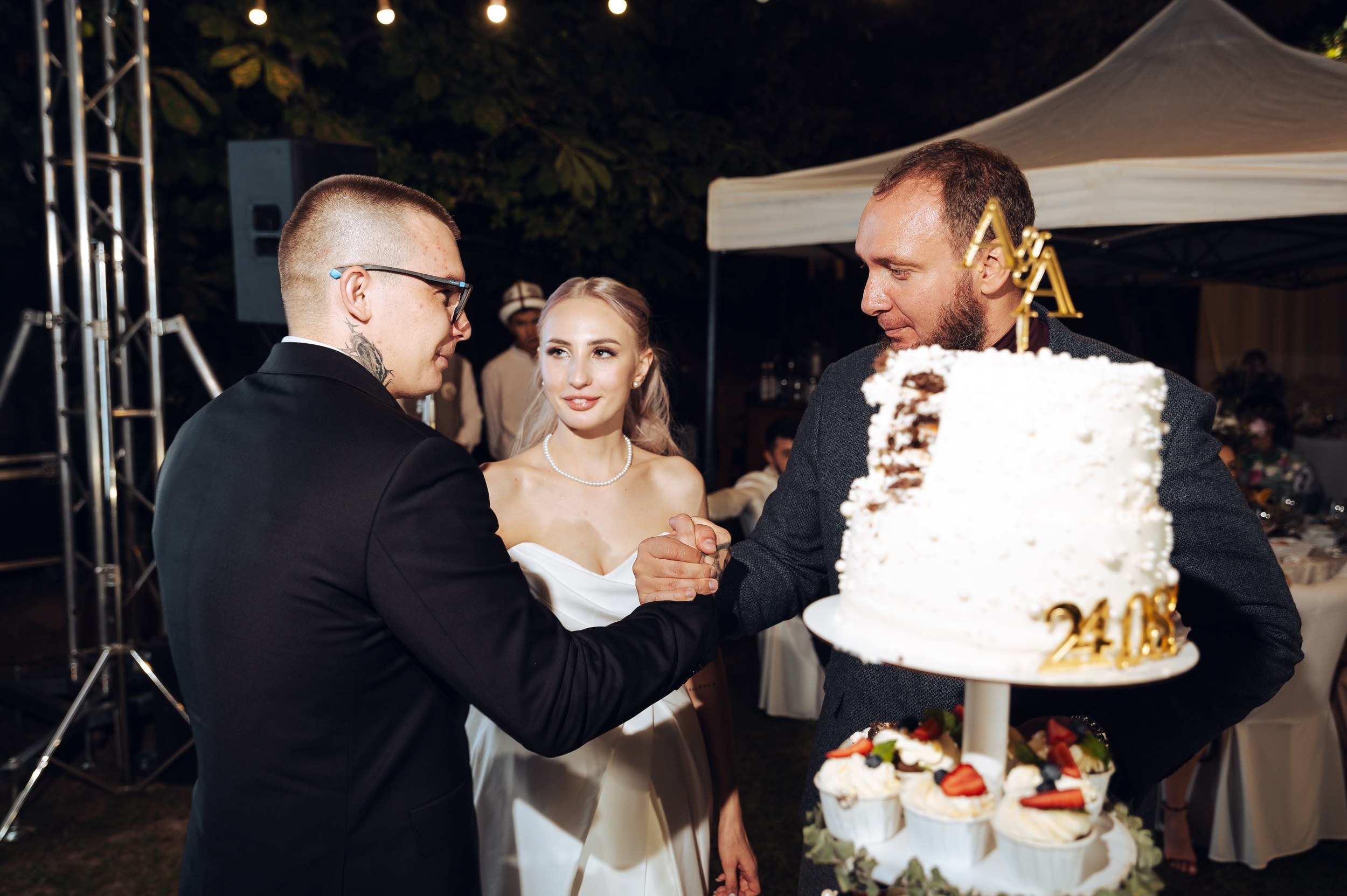 Алексей & Анастасия. Фотограф в Бишкеке Андрей Кавешников