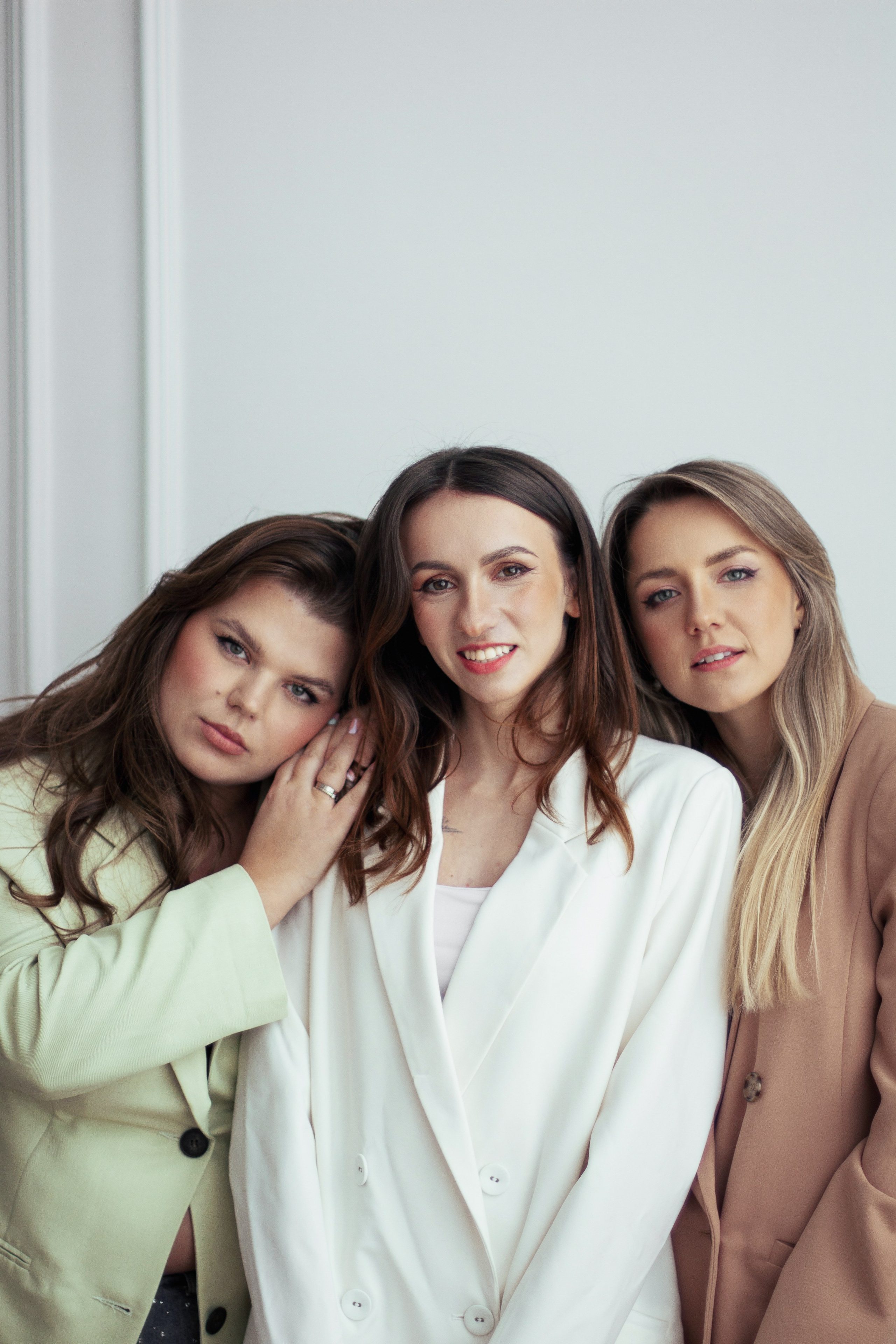 Саша, Настя и Маша. Главная