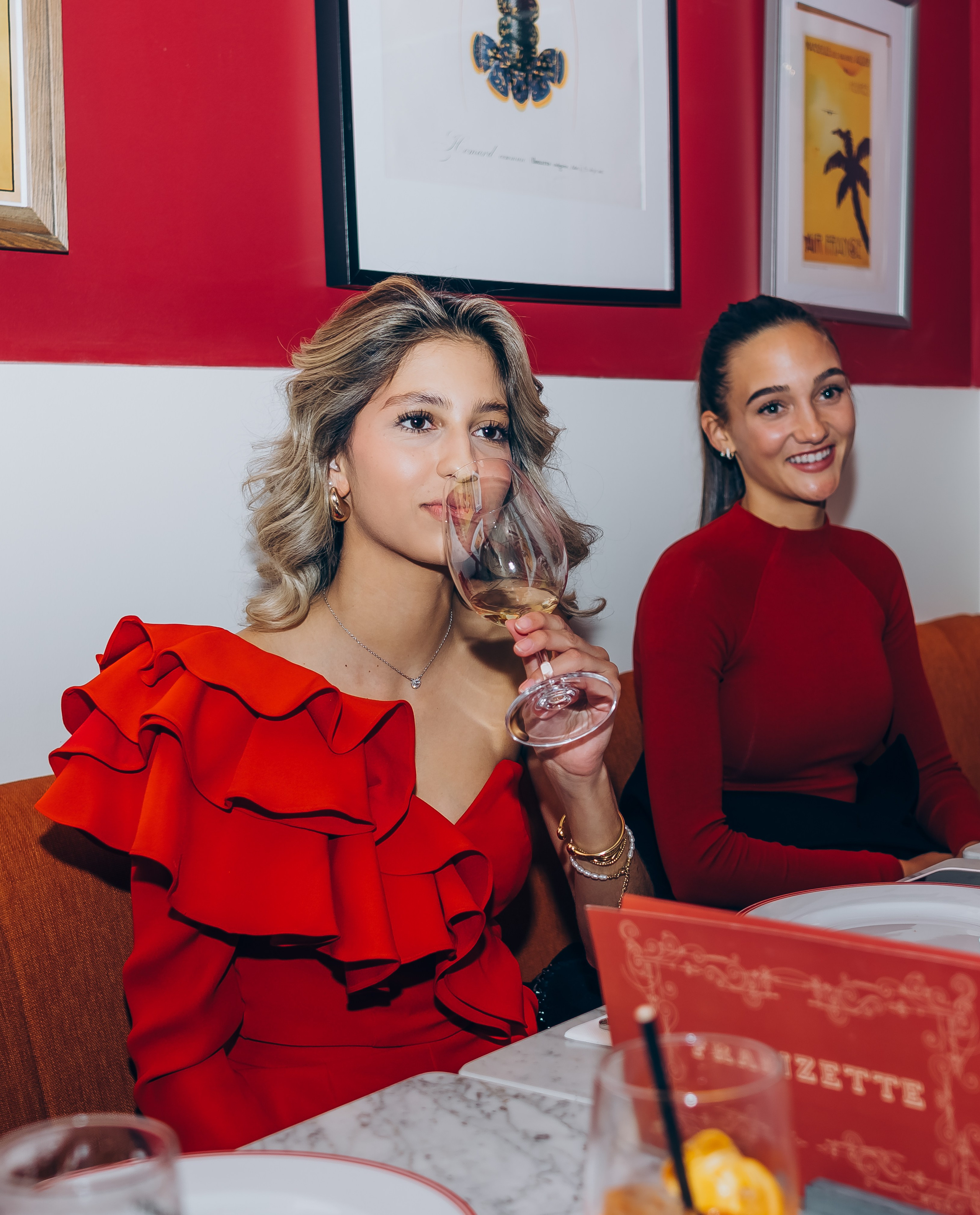 Red party. Фотограф у Пальма де Майорка