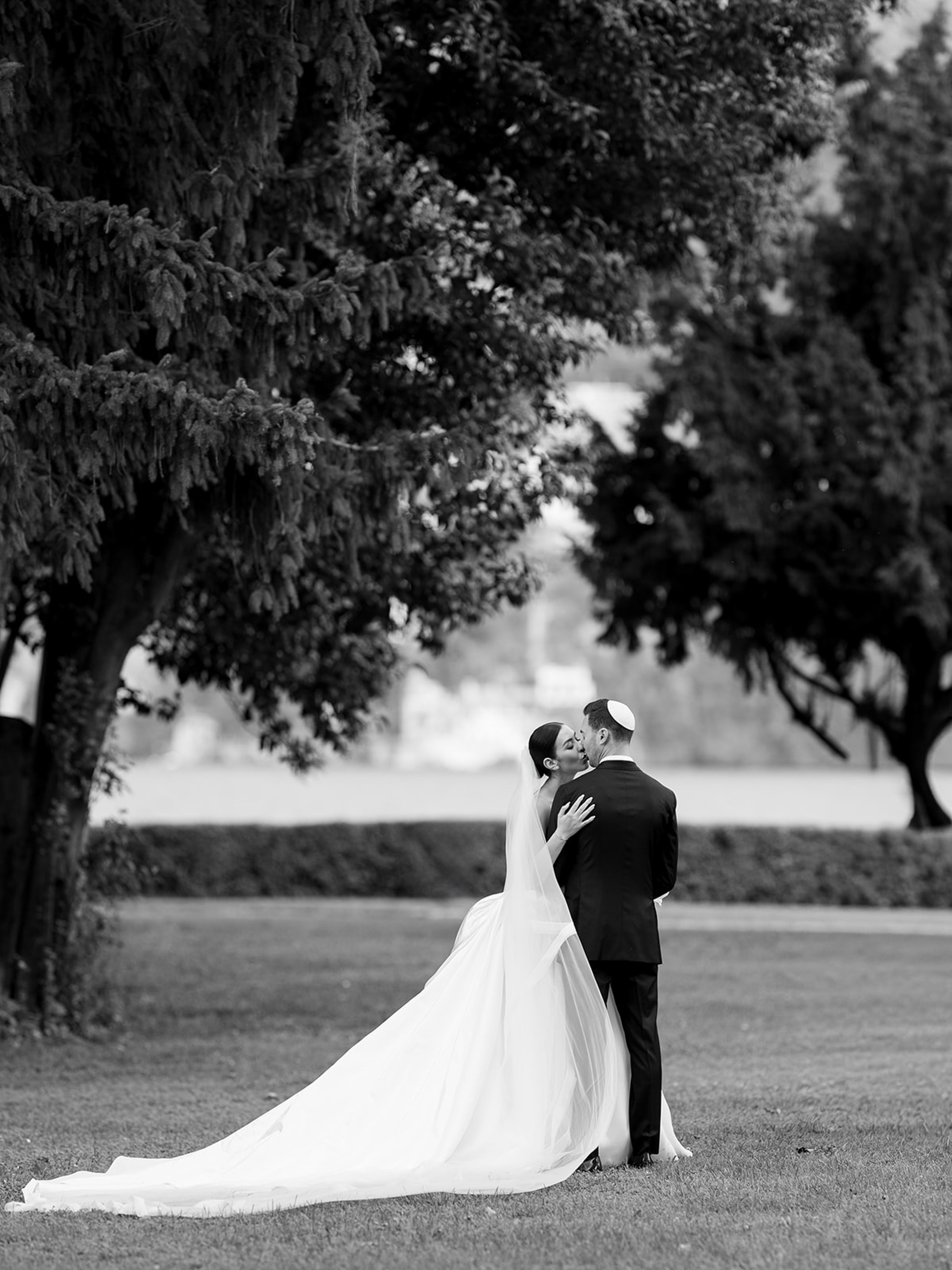 SYDNEY & REED. Bakasphoto wedding and lifestyle photography Latvia and Worldwide