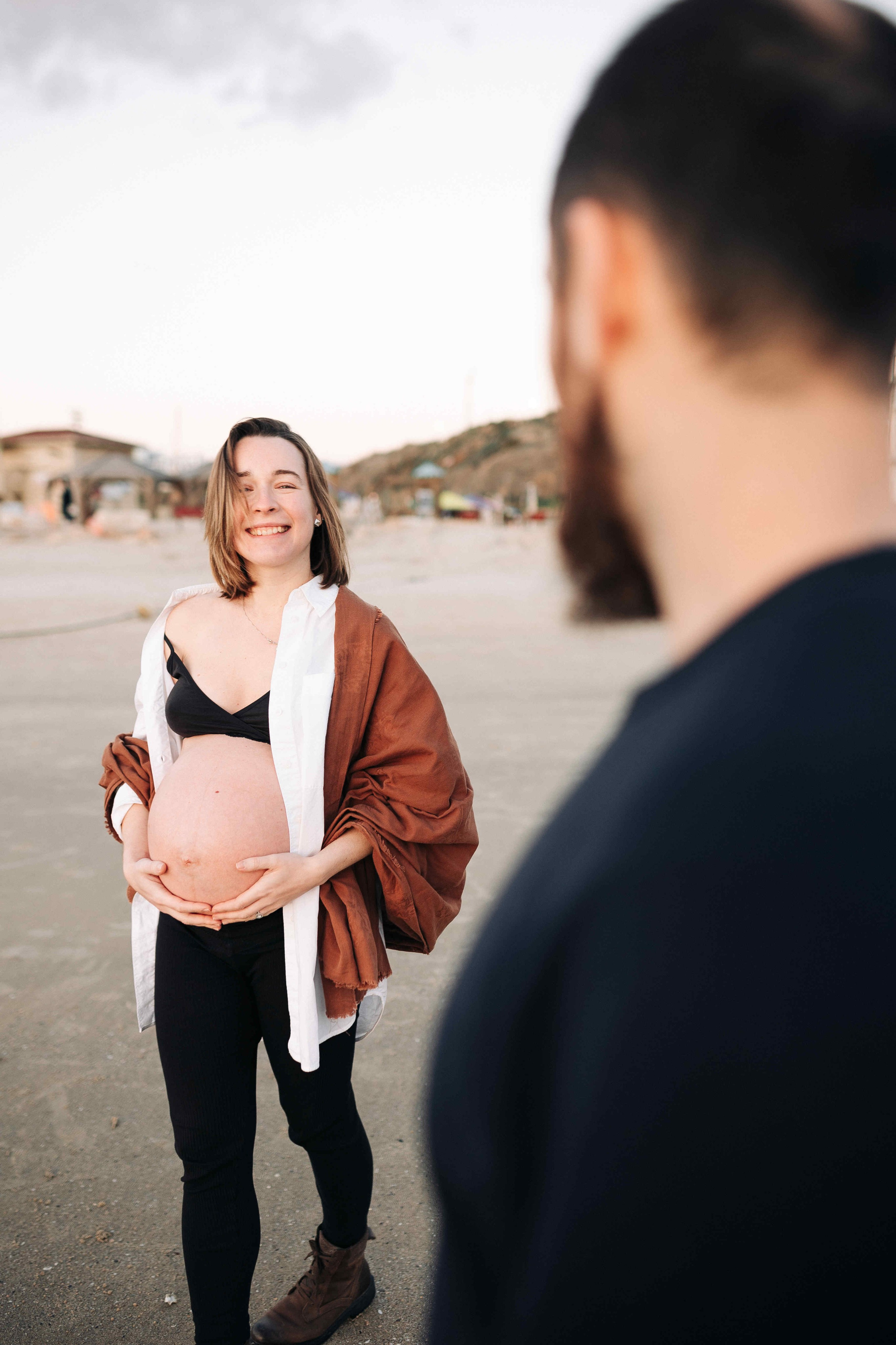 WINTER, PREGNANCY PHOTOSESSION (TEL AVIV). PHOTOGRAPHER IN ISRAEL