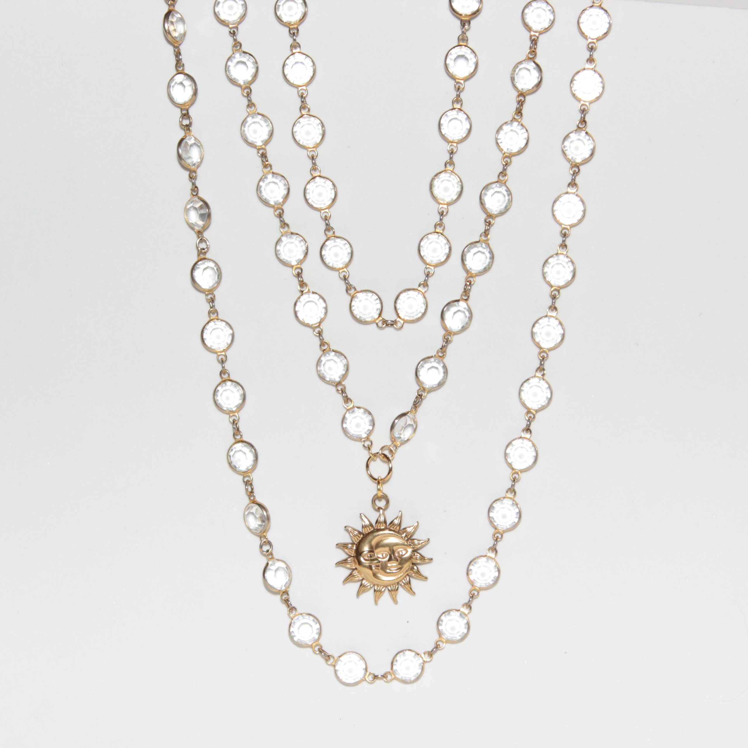 Venice. Современнные и актикварные украшения в Барселоне, Москве и Санкт-Петербурге