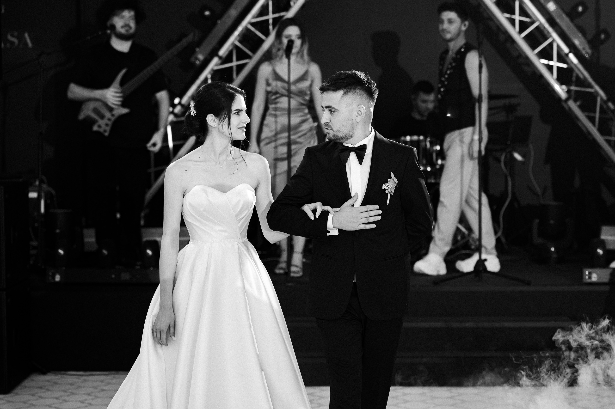 Madalina & Ovidiu. Mugurel Olteanu Fotograf