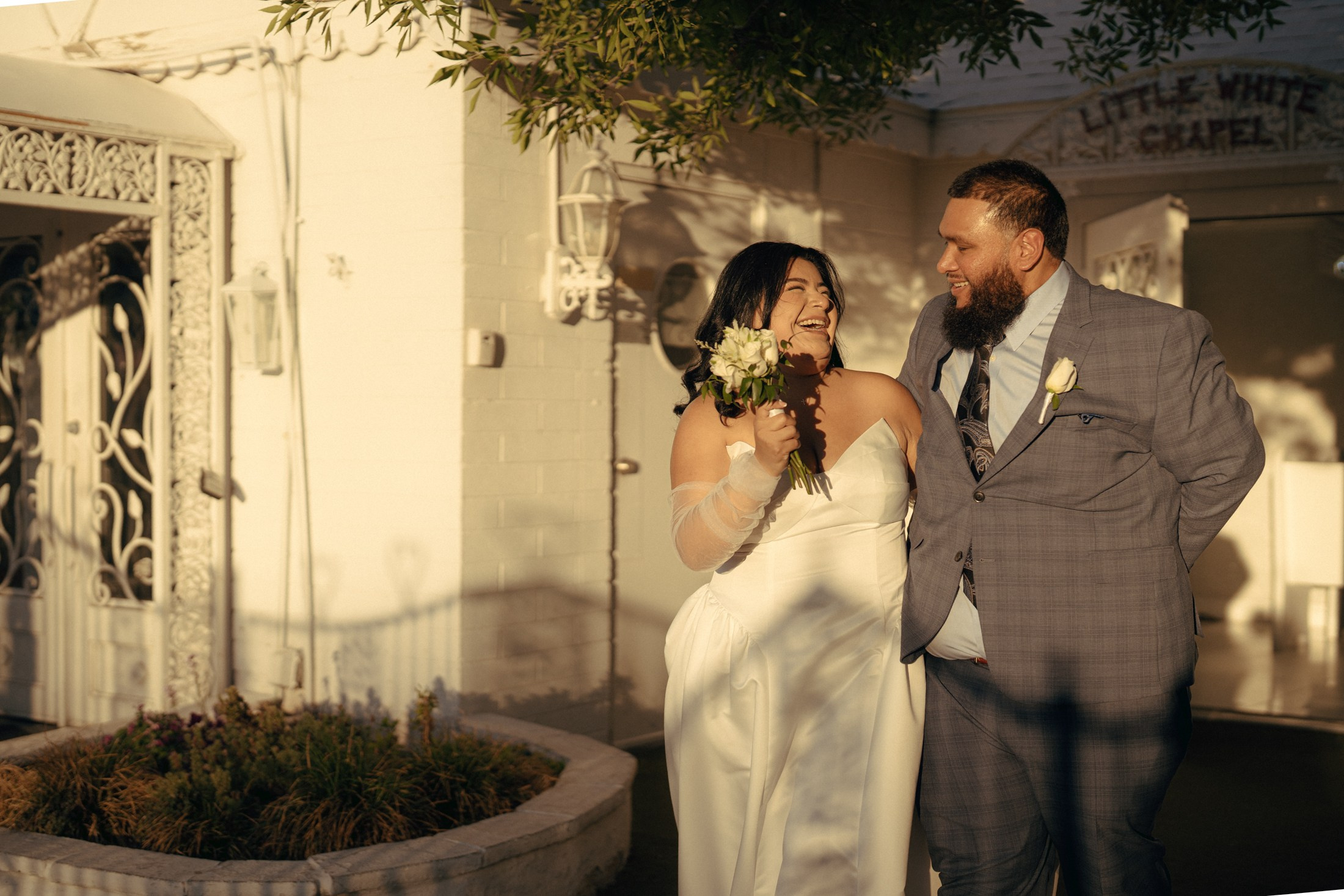 Miriam&Tino. Wedding & elopement photographer Viktoriya Kravtsov. Las Vegas