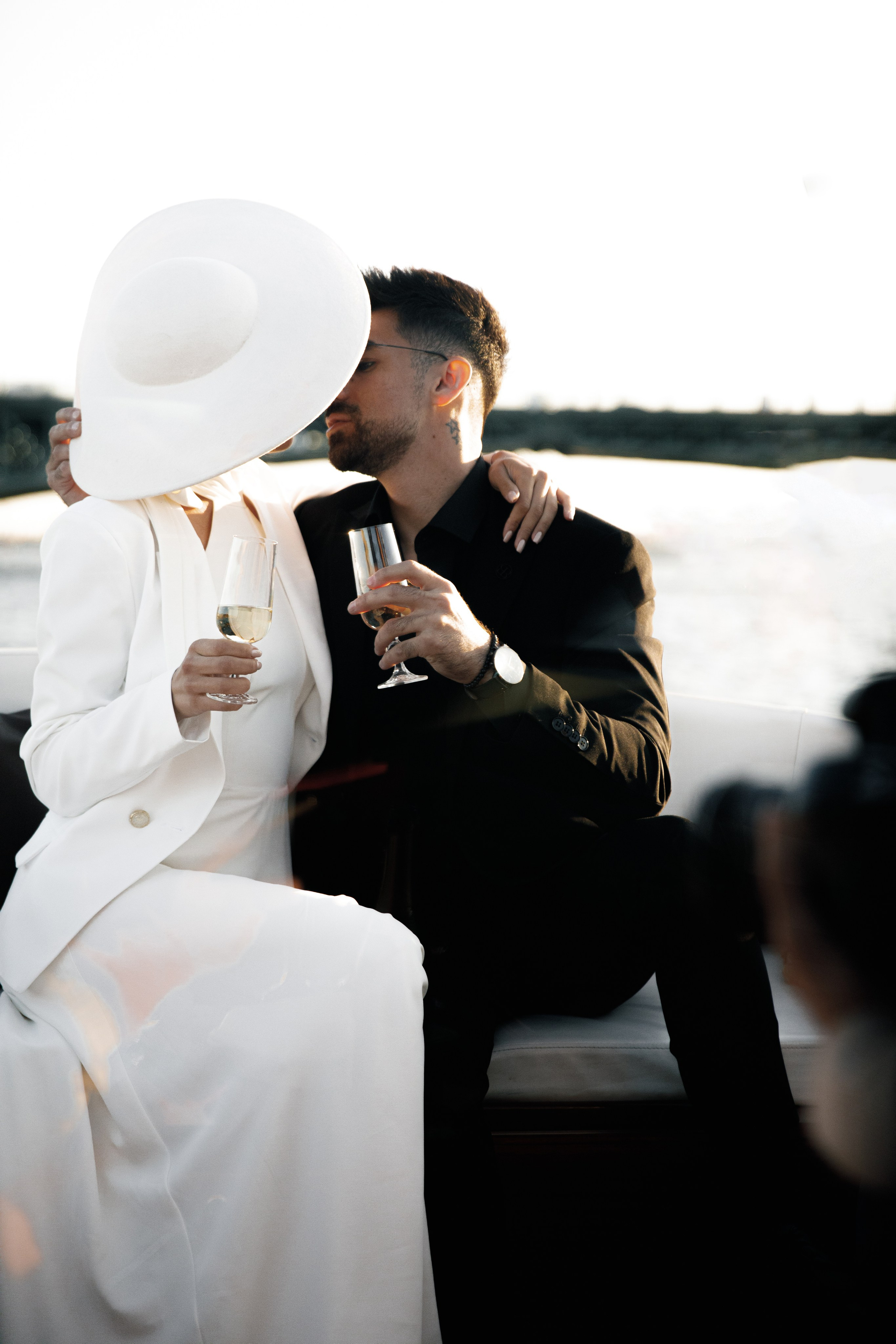 Dress Journal 1. WORLDWIDE PHOTOGRAPHER