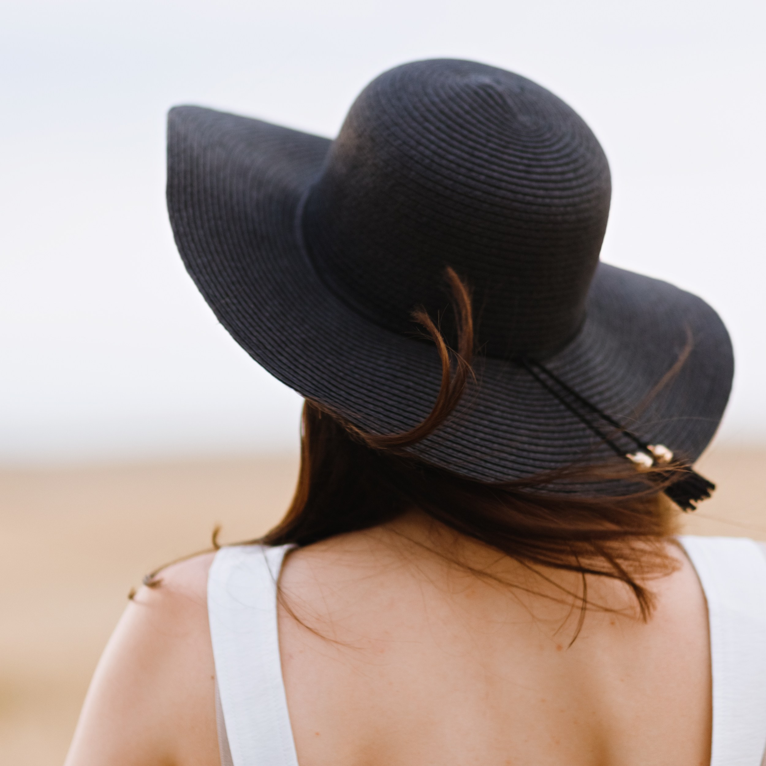 Katya | tenderness in the field. Kaja | fotograf psów we Wrocławiu