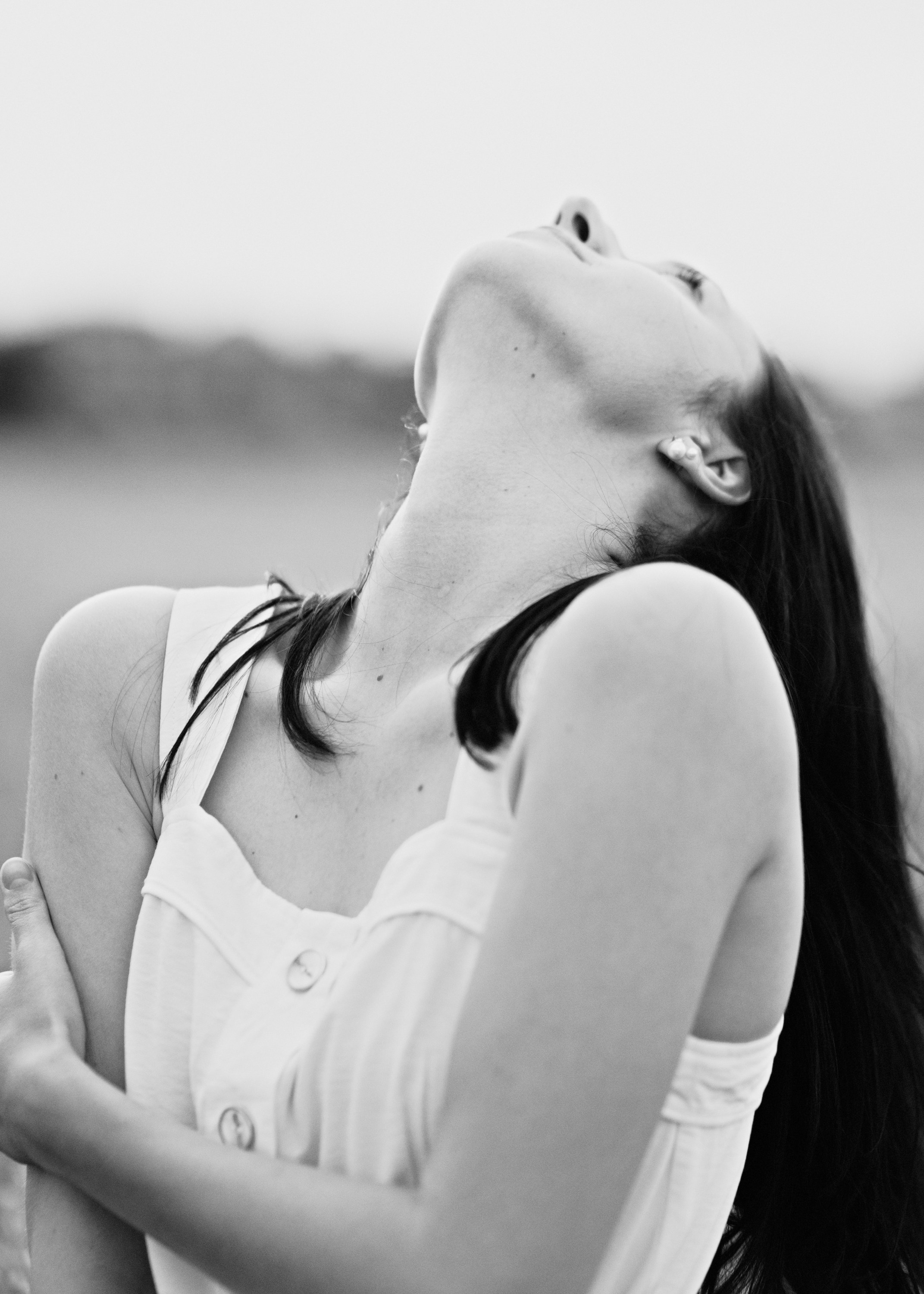 Katya | tenderness in the field. Kaja | fotograf psów we Wrocławiu