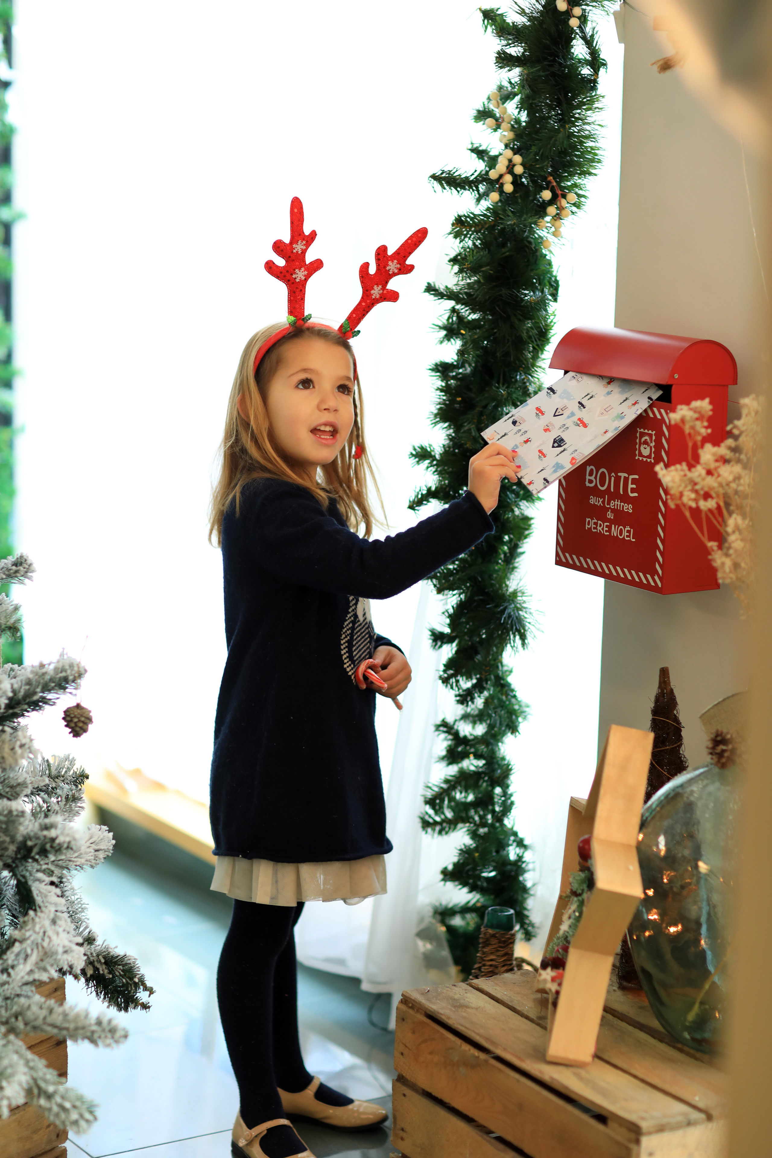 Celia. Fotografía de Eventos, Embarazo y Familiar en Pirineos