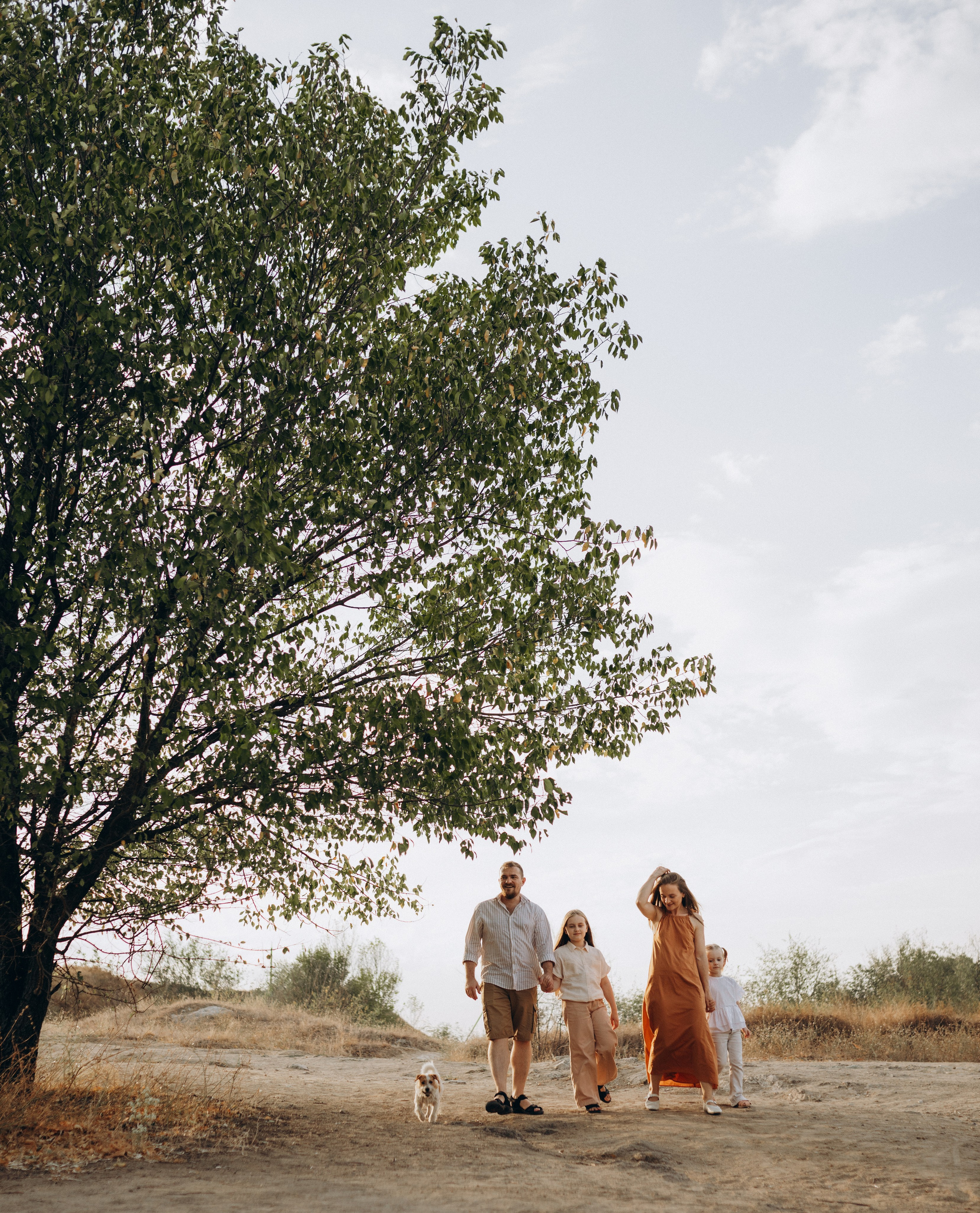 Ніколь Полінка Зіна Олександр. Сімейний фотограф Світлана Садовнікова