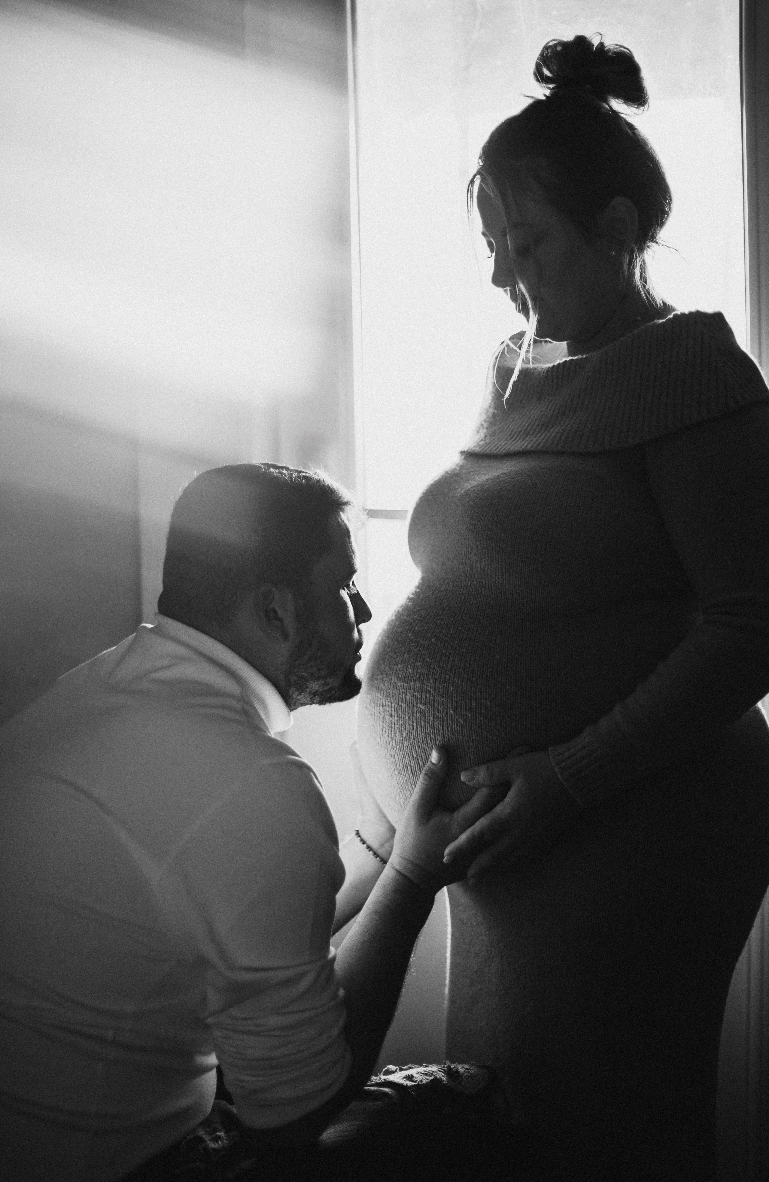 Ședințe foto pentru gravide. Fotograf de familie în Oradea Katsiaryna Ciortan