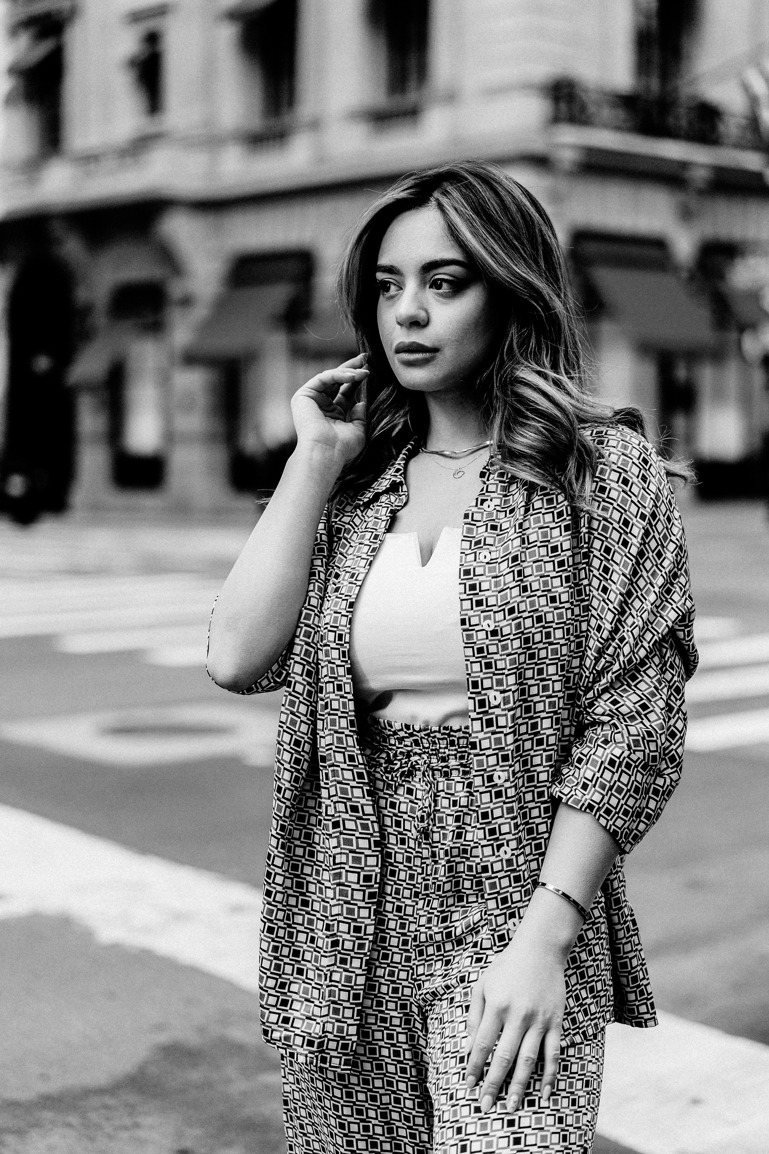 5th Avenue & Bryant Park Photography Sessions | NYC Portrait Location Guide. Videographer and photographer in New York // MAKAROV.VIDEO