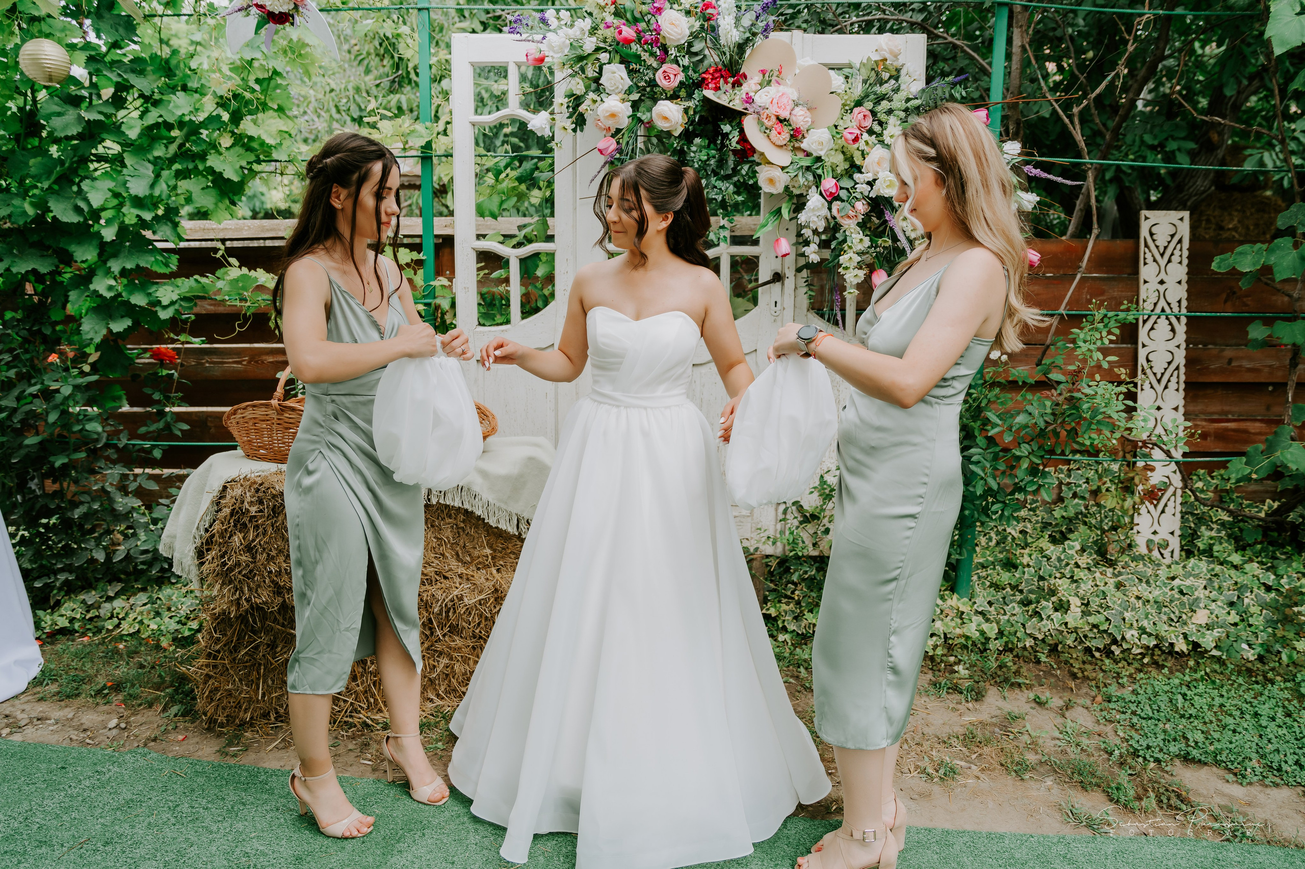 Andreea & Mădălin. Sebastian Purusniuc Fotograf - Iasi