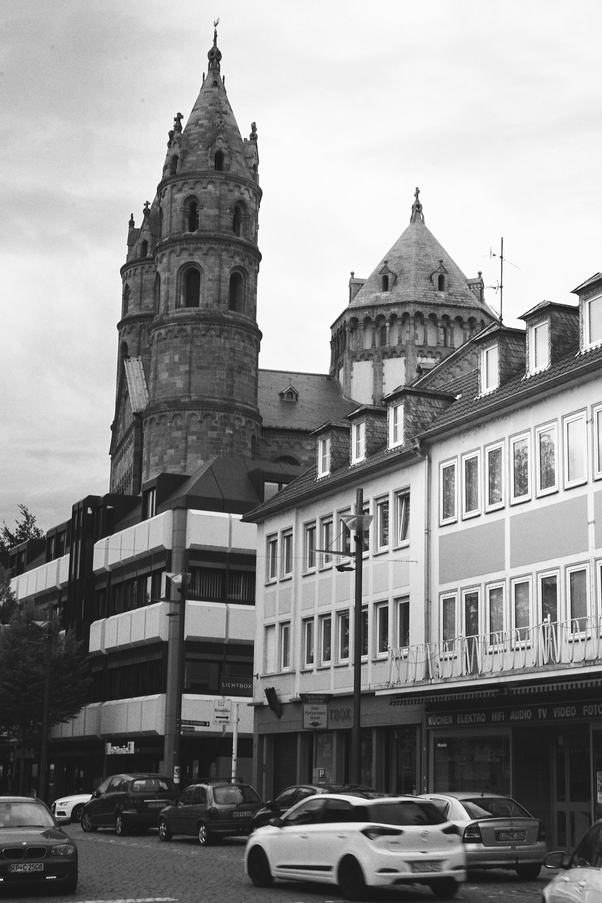 Worms. Aleksandr Steinbrenner | Streetfotografie