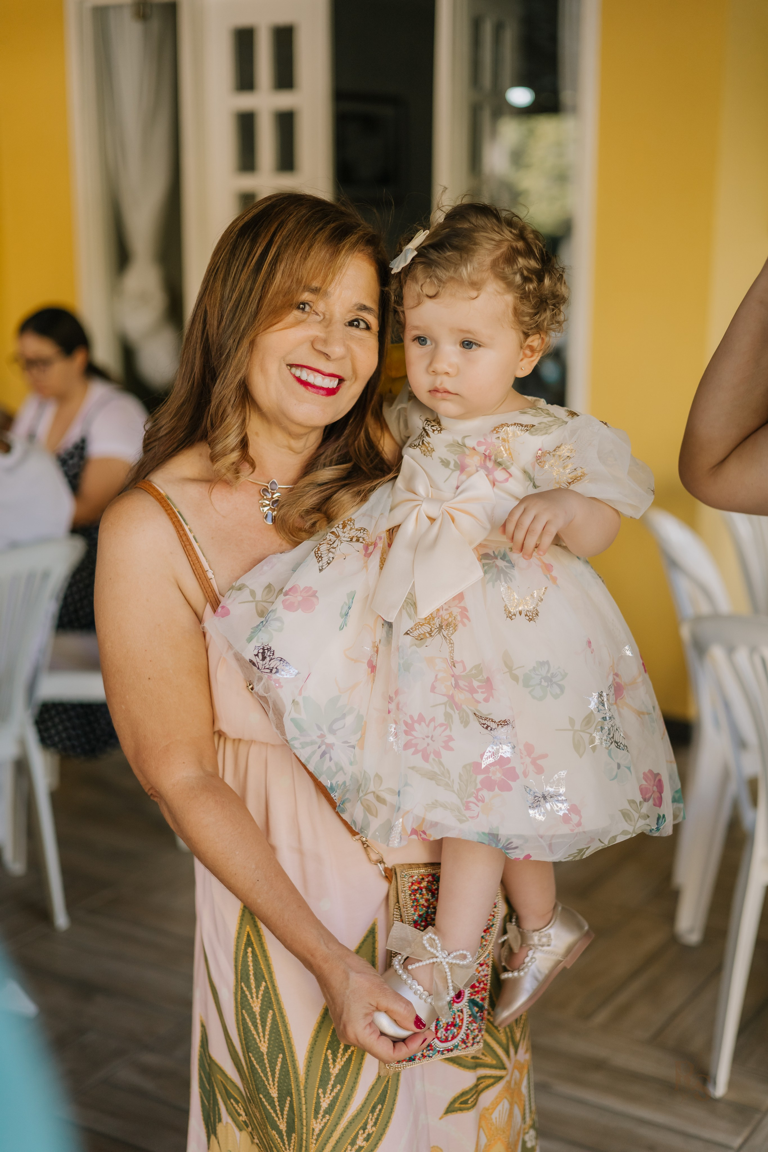 Aurora — 1 ano. Fotógrafo Richard Silvestre — Casamentos na Bahia