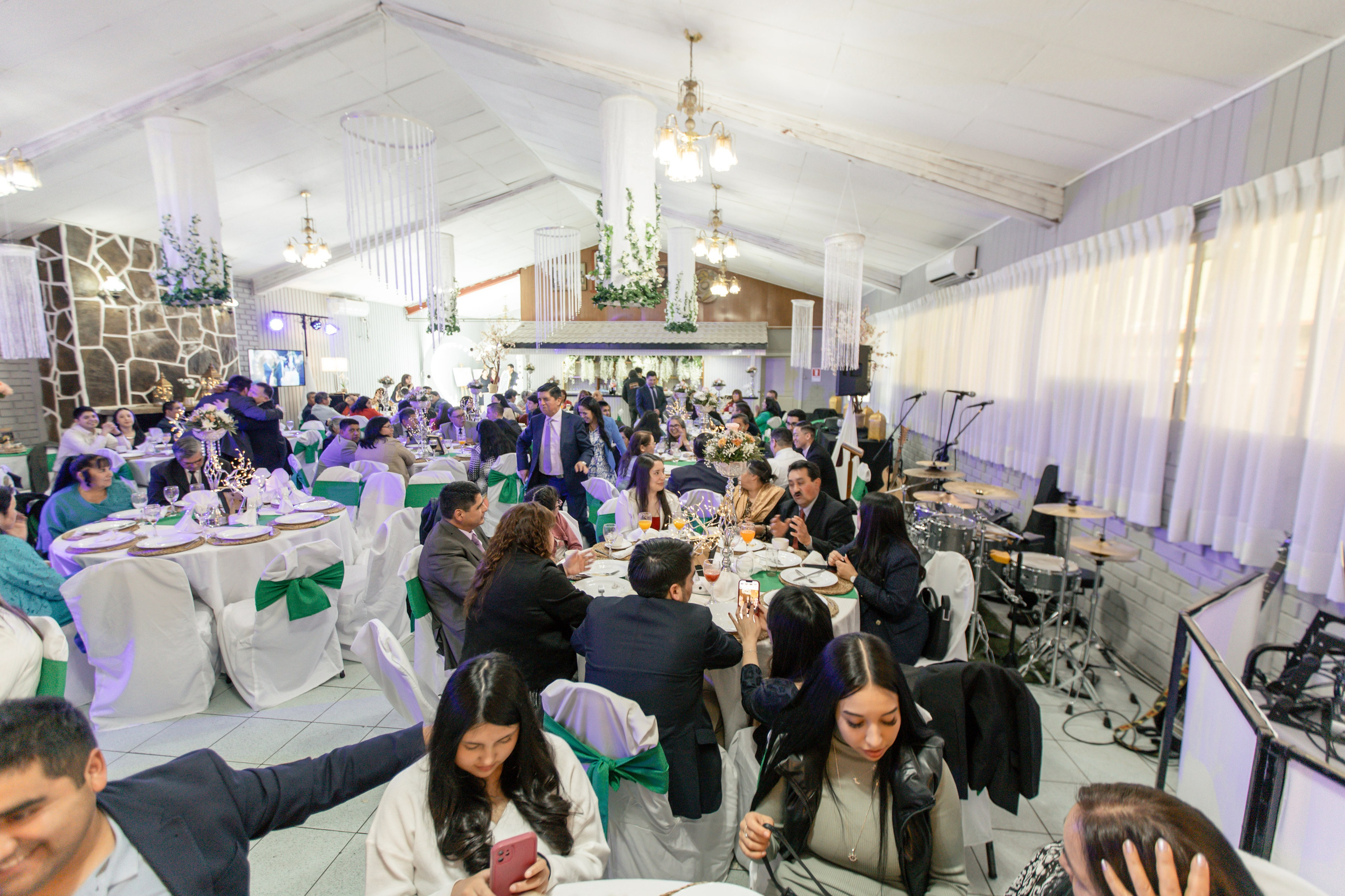 Johana y Edgar. Dinka & Emilio - El arte de preservar lo que no se repite