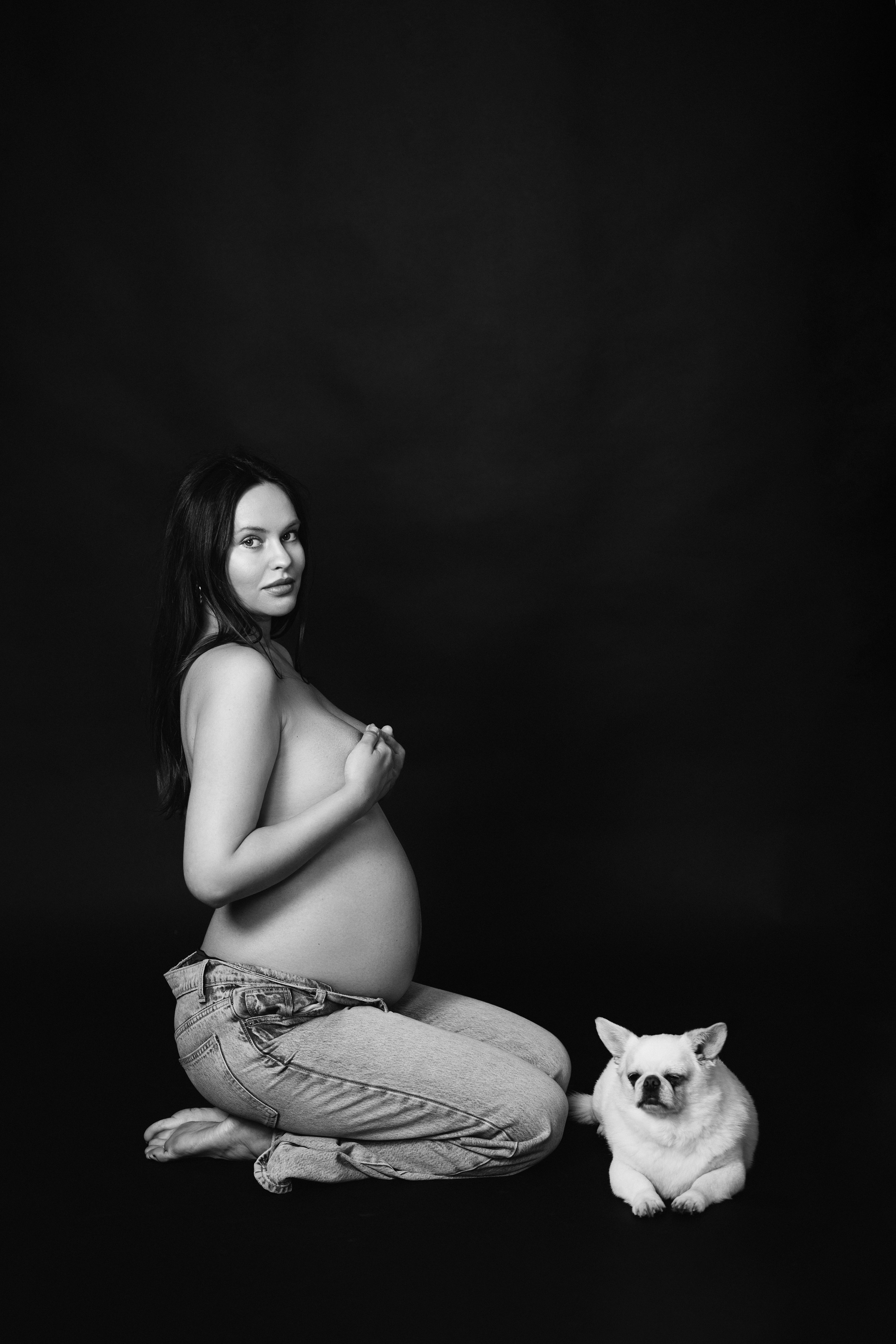 Hermosa Fotografía de Embarazo por Julia Gnatenko | Sesiones de Maternidad en Valencia, Alicante, Barcelona. Julia Gnatenko — Fotógrafa en Valencia, Alicante, Barcelona, España y Europa