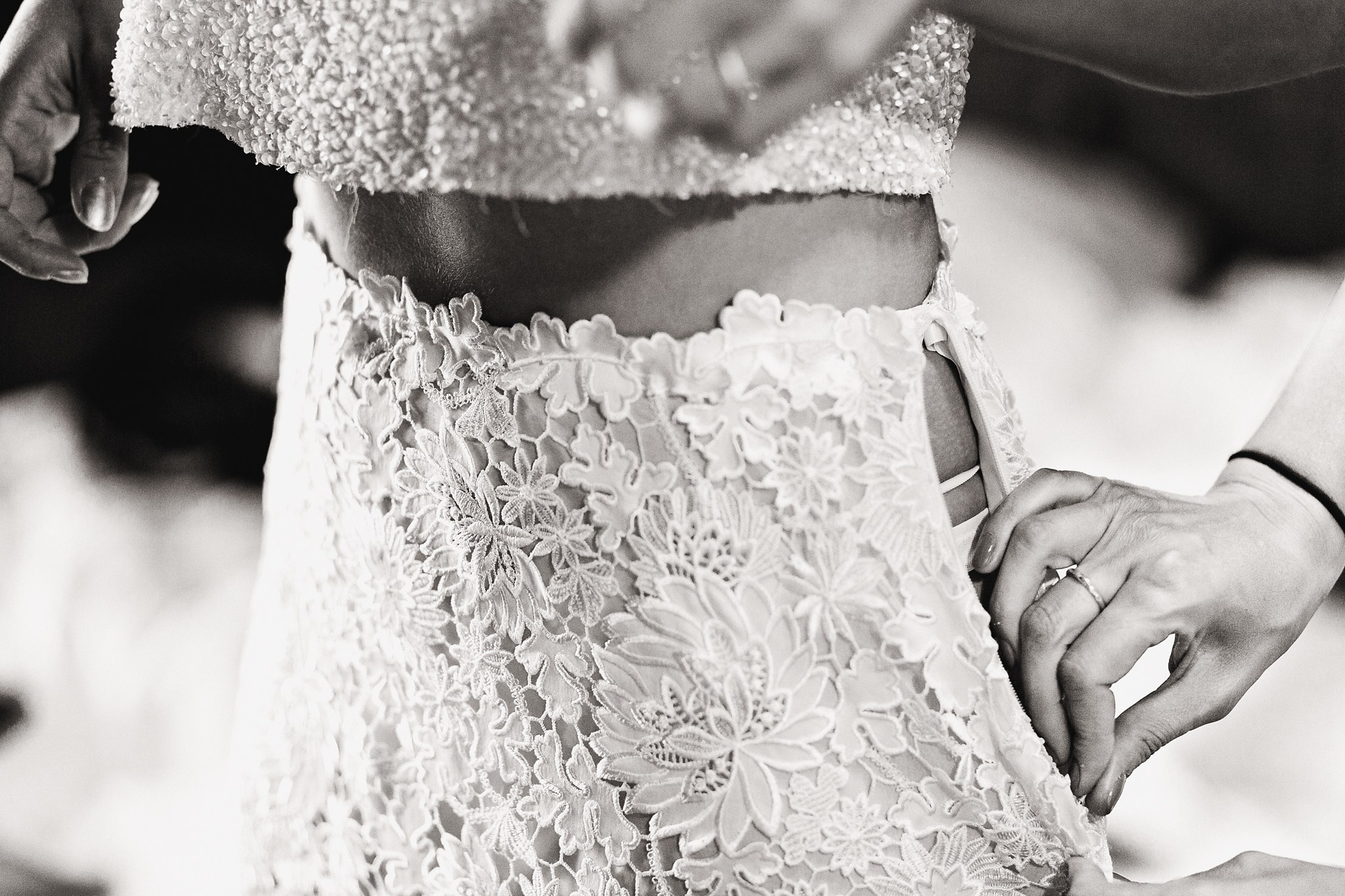 Gavin & Jessica, Evia. Denny Savon — Photographer in Santorini | Weddings, Love Stories & Flying Dress