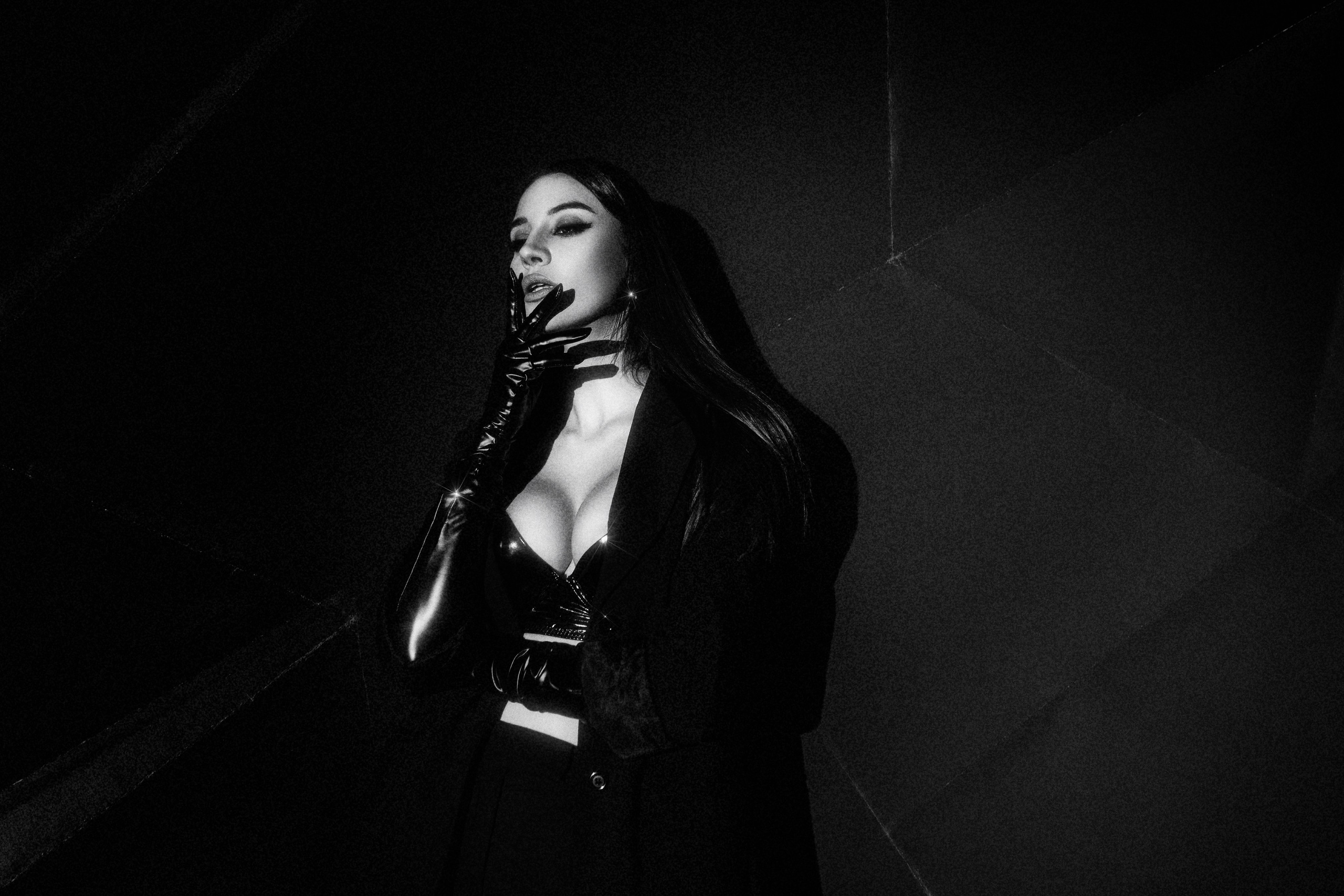 Svi moji studijski portreti na jednom mestu. Mark Smilyanic | Portretni boudoir fotograf iz Beograda