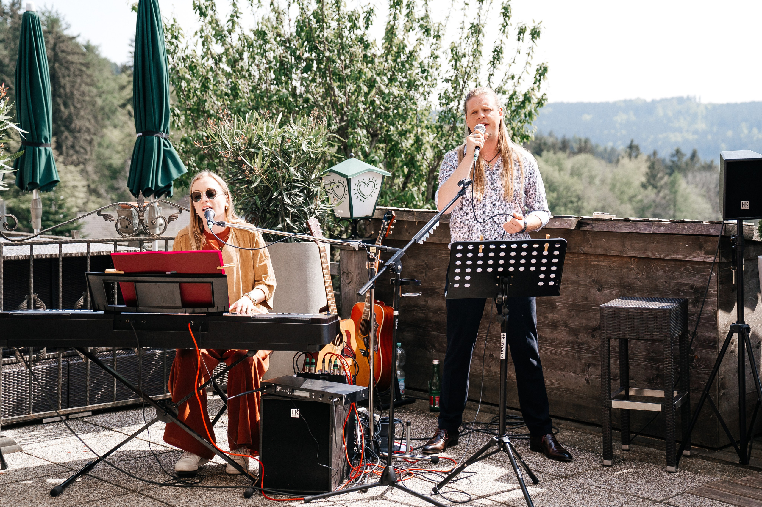 Christina und Fabio. Hallo, ich bin Nadya - Fotografin aus Linz, Oberösterreich