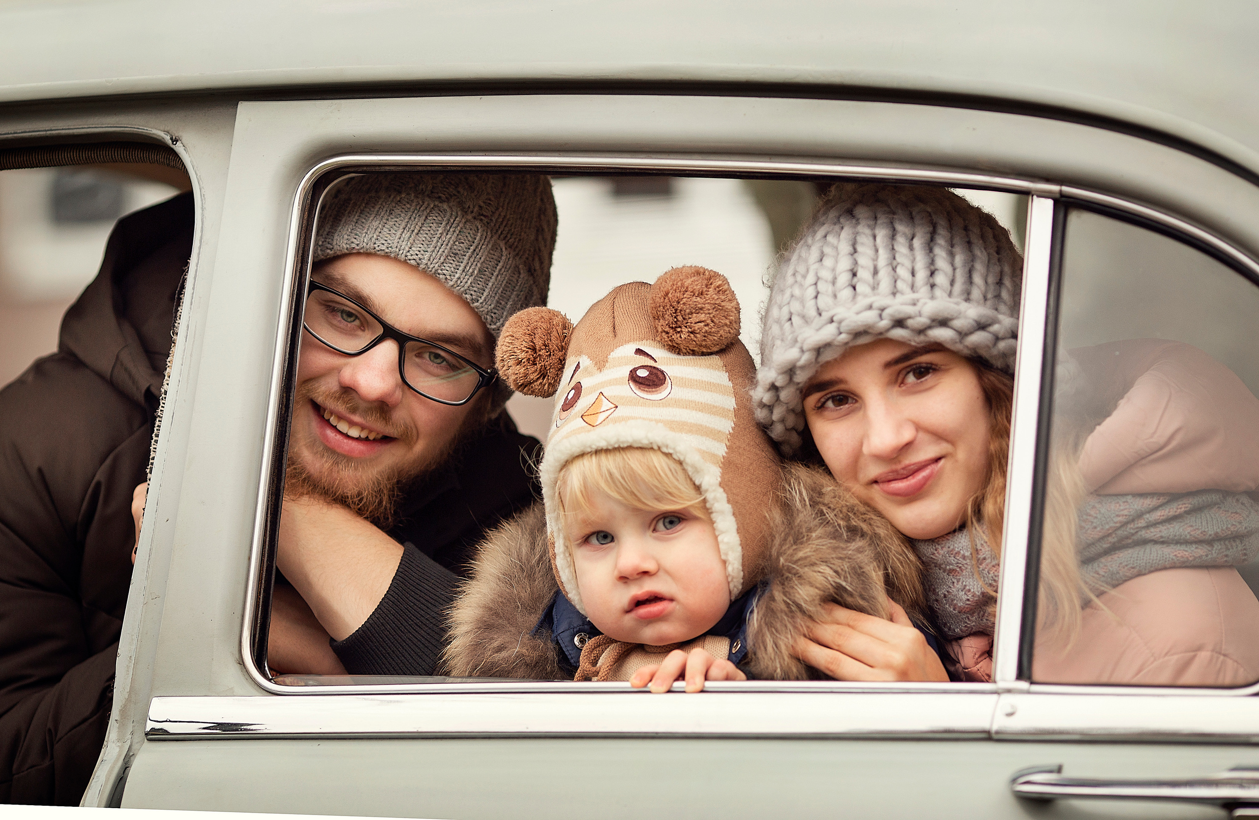 Veronica and her family. Family photographer in Vilnuis Svetlana Naumova