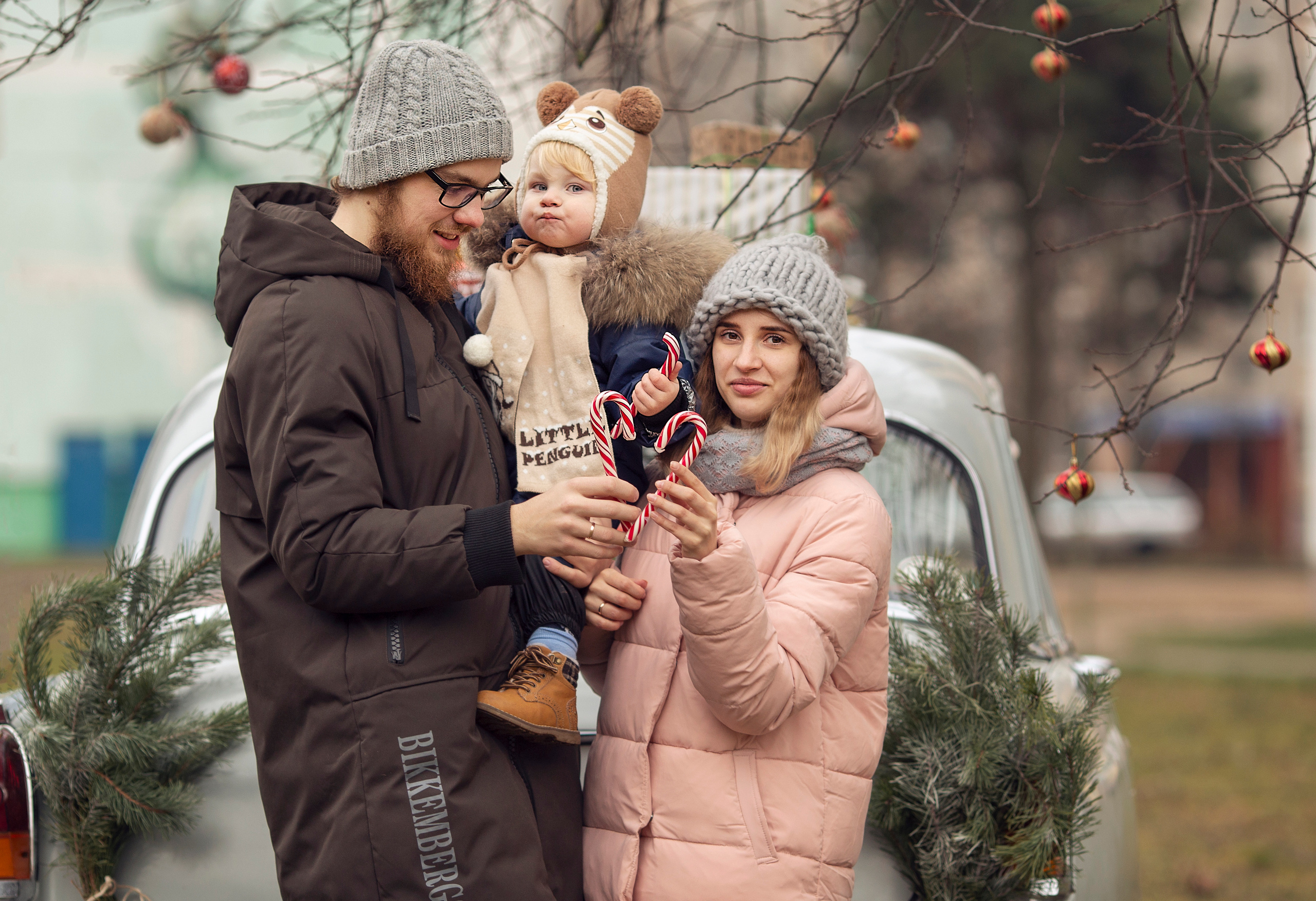 Veronica and her family. Family photographer in Vilnuis Svetlana Naumova