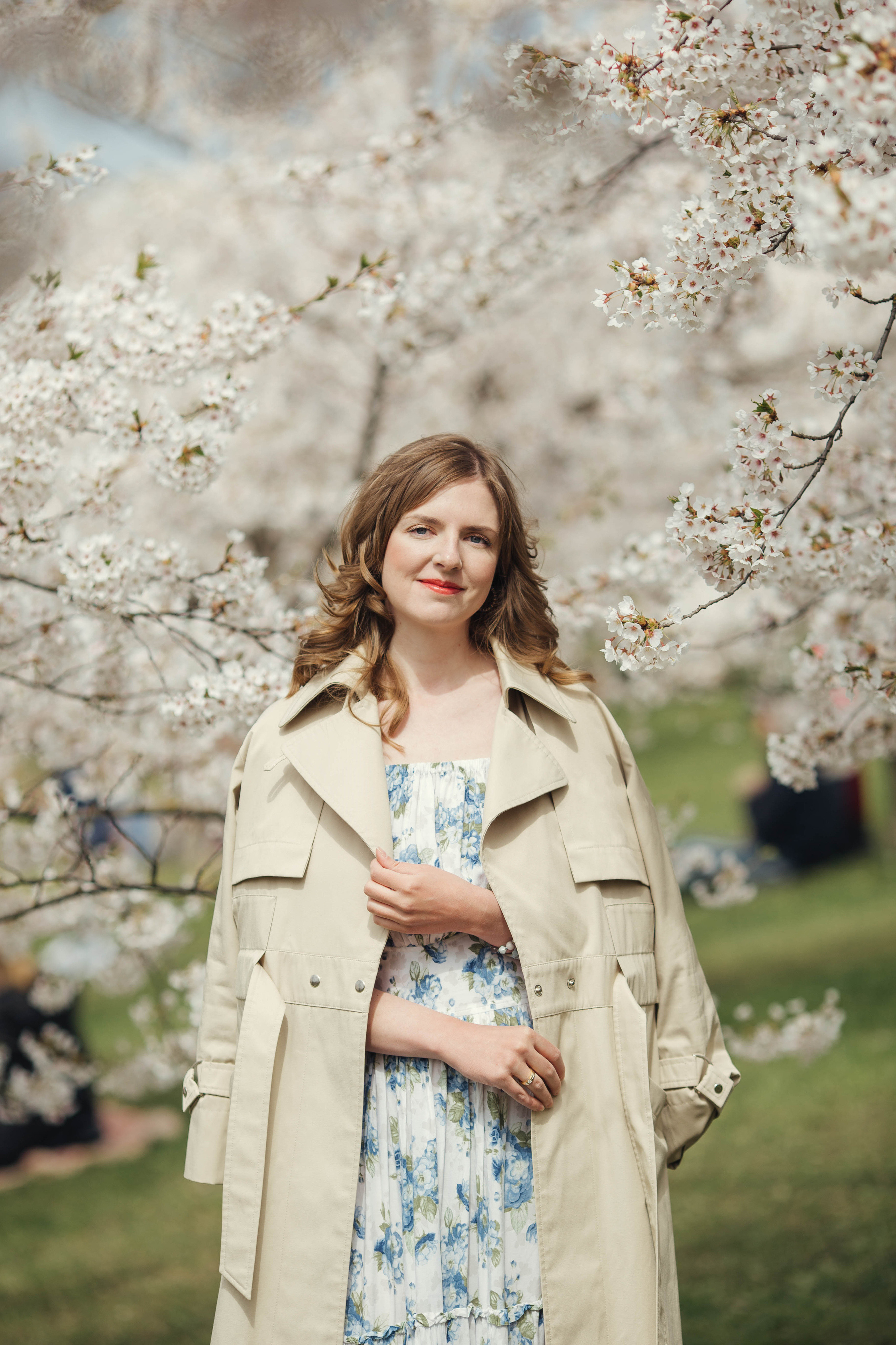 Darina in Sakura. Family photographer in Vilnuis Svetlana Naumova