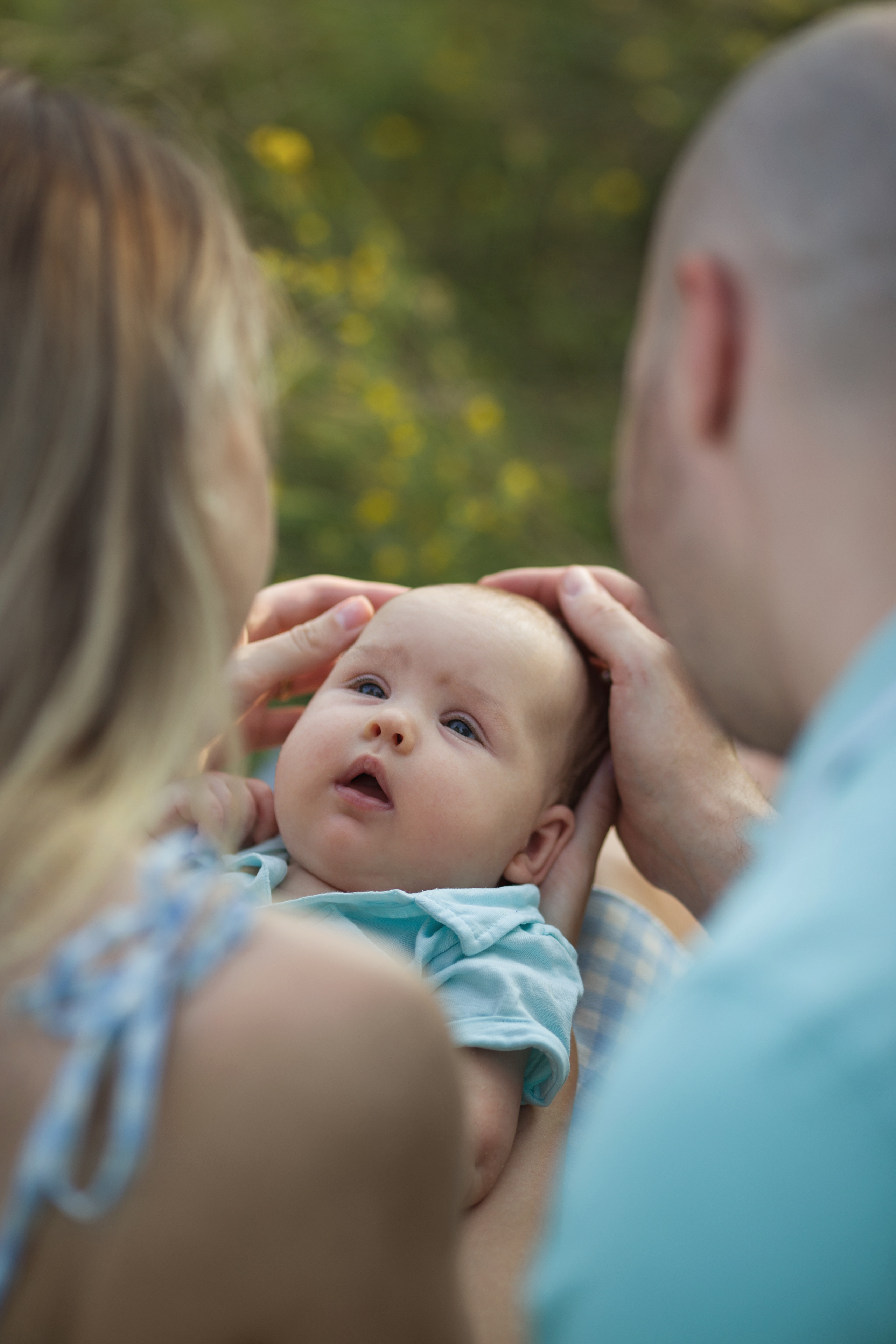Sunset in the field. Family photographer in Vilnuis Svetlana Naumova