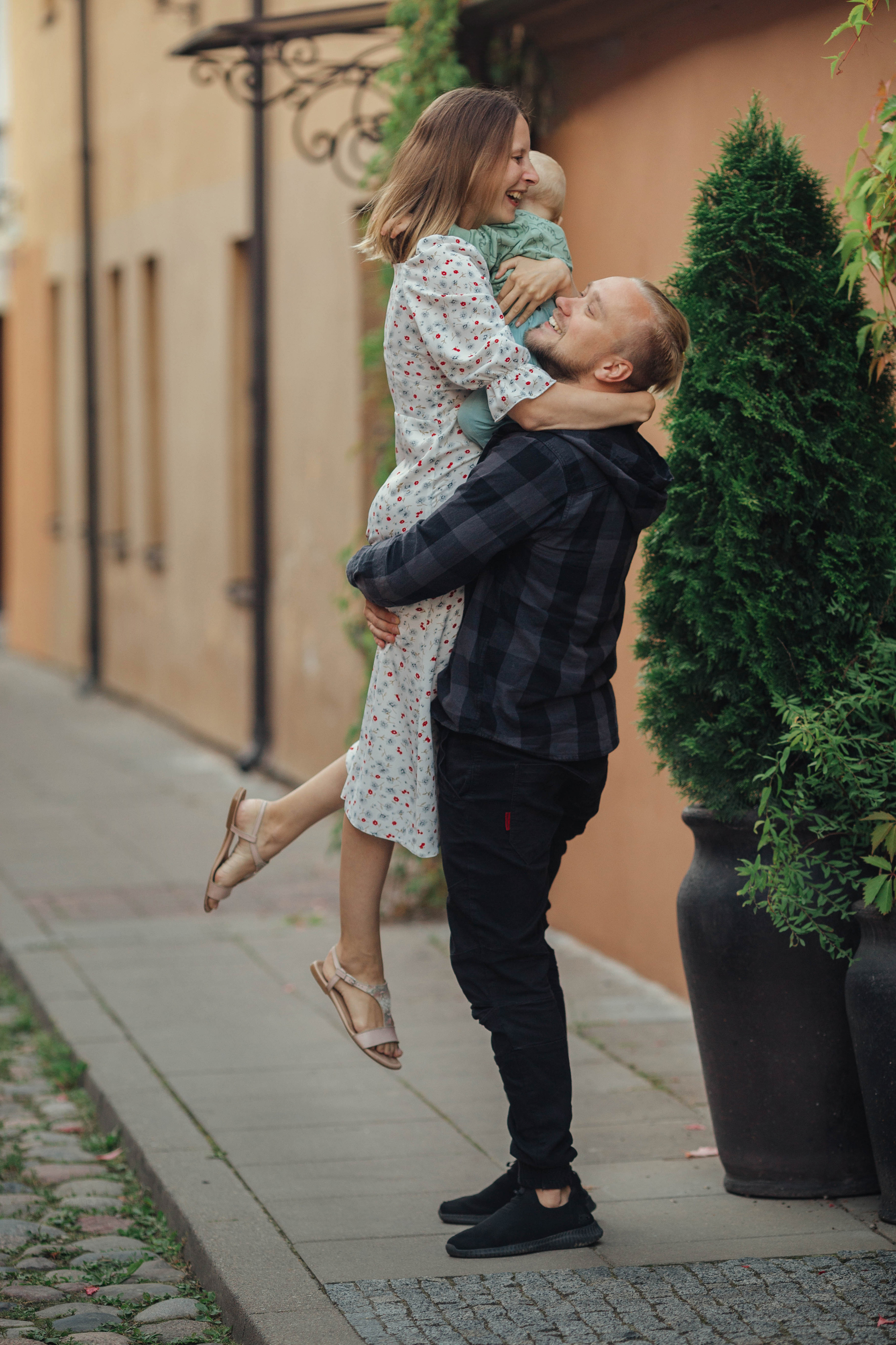 Alena, Oleg and Yaroslav. Family photographer in Vilnuis Svetlana Naumova