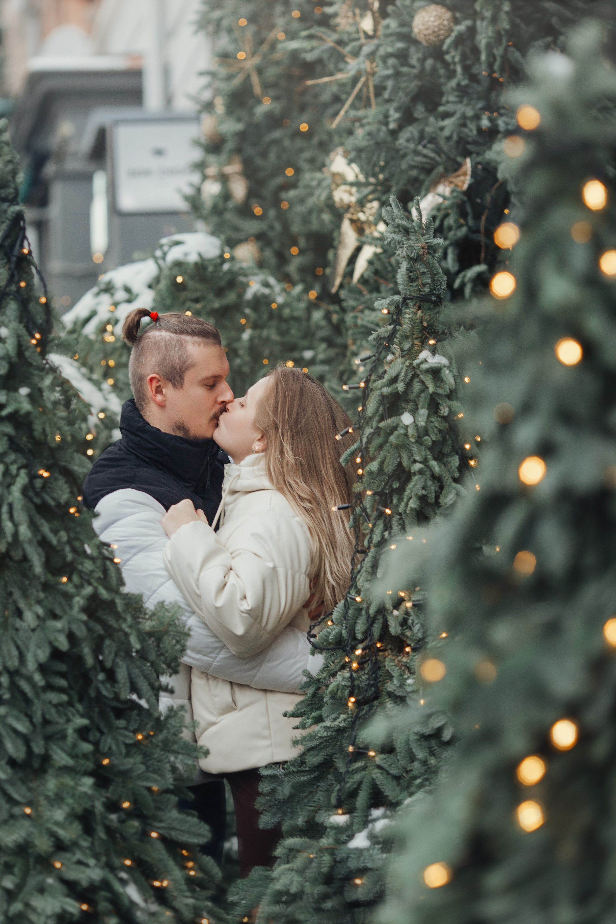 Катя и Паша. Прогулка в старом городе в Вильнюсе. Семейный и детский фотограф в Вильнюсе Светлана Наумова