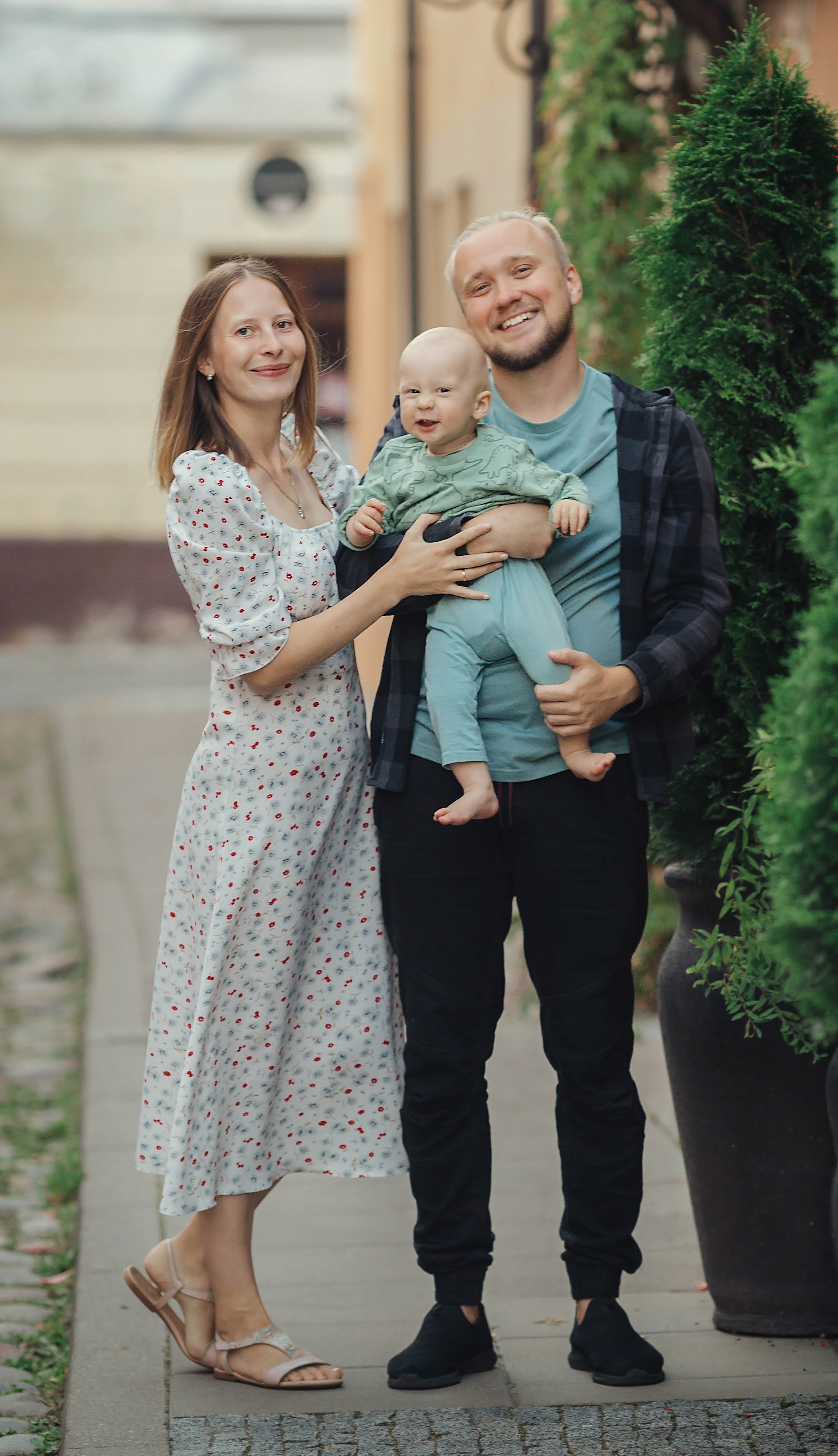 Alena, Oleg and Yaroslav. Family photographer in Vilnuis Svetlana Naumova