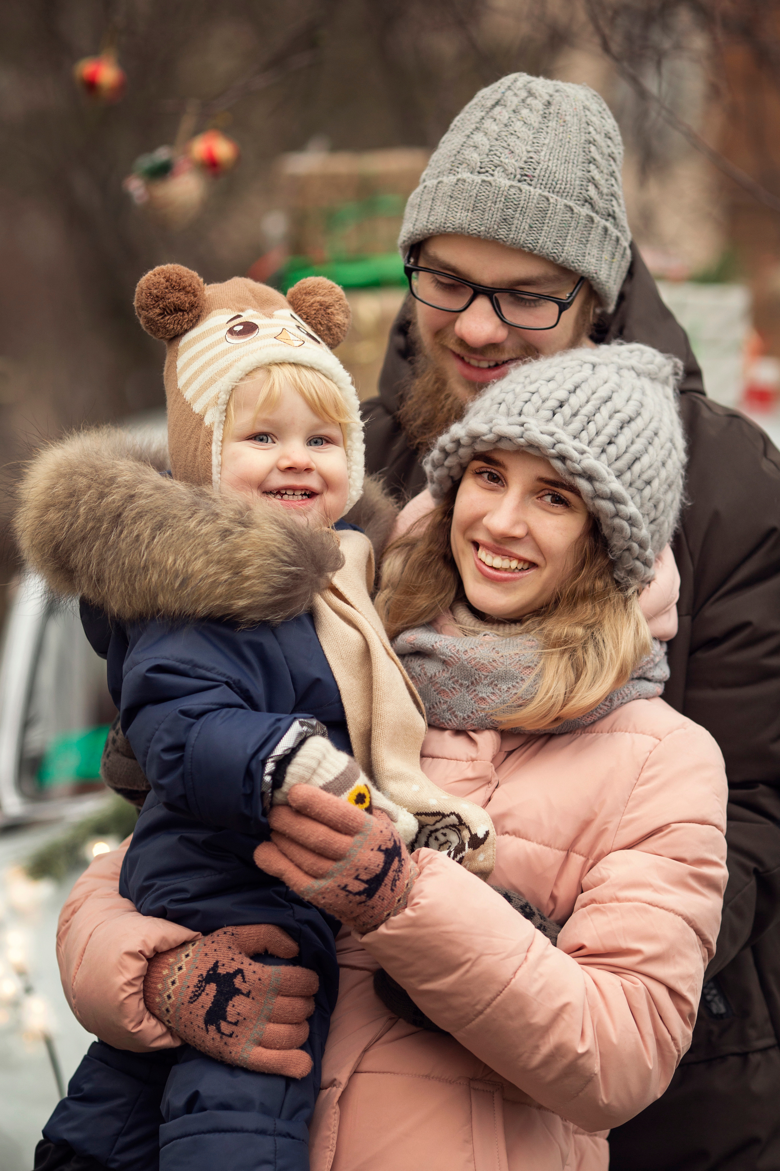 Veronica and her family. Family photographer in Vilnuis Svetlana Naumova