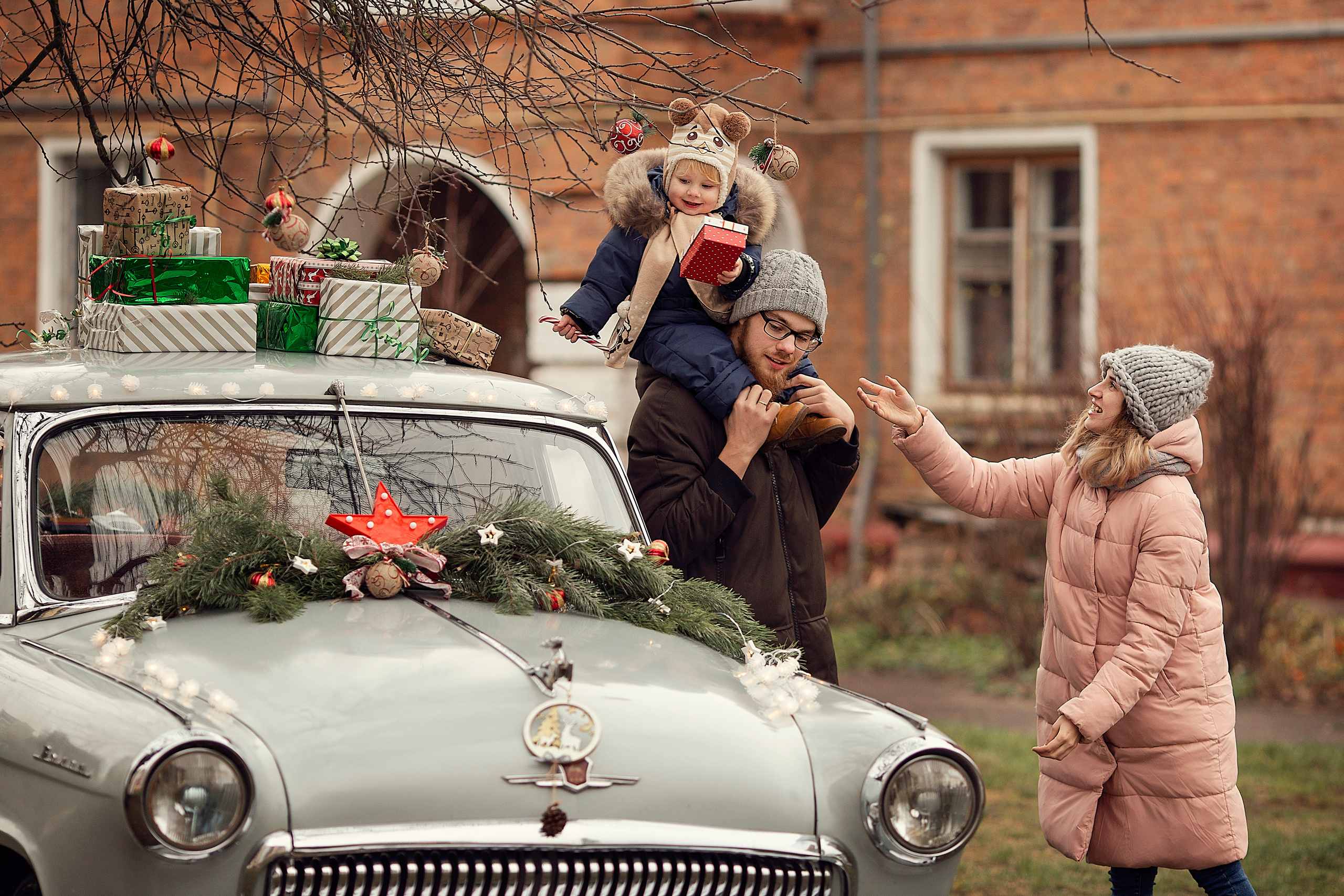 Veronica and her family. Family photographer in Vilnuis Svetlana Naumova