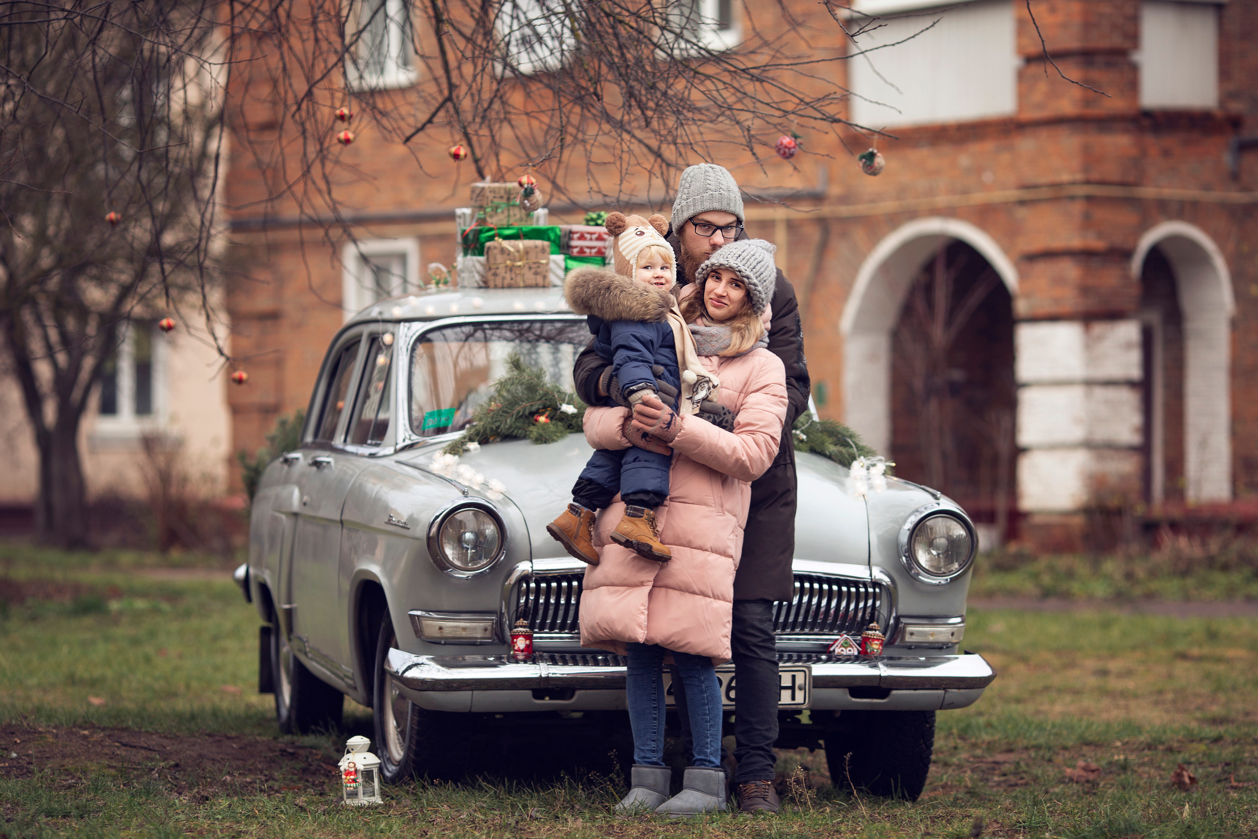 Veronica and her family. Family photographer in Vilnuis Svetlana Naumova