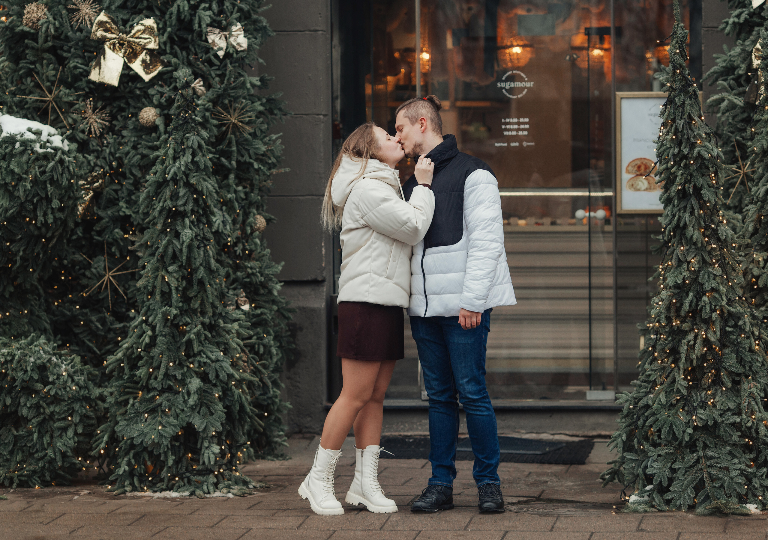 Катя и Паша. Прогулка в старом городе в Вильнюсе. Семейный и детский фотограф в Вильнюсе Светлана Наумова