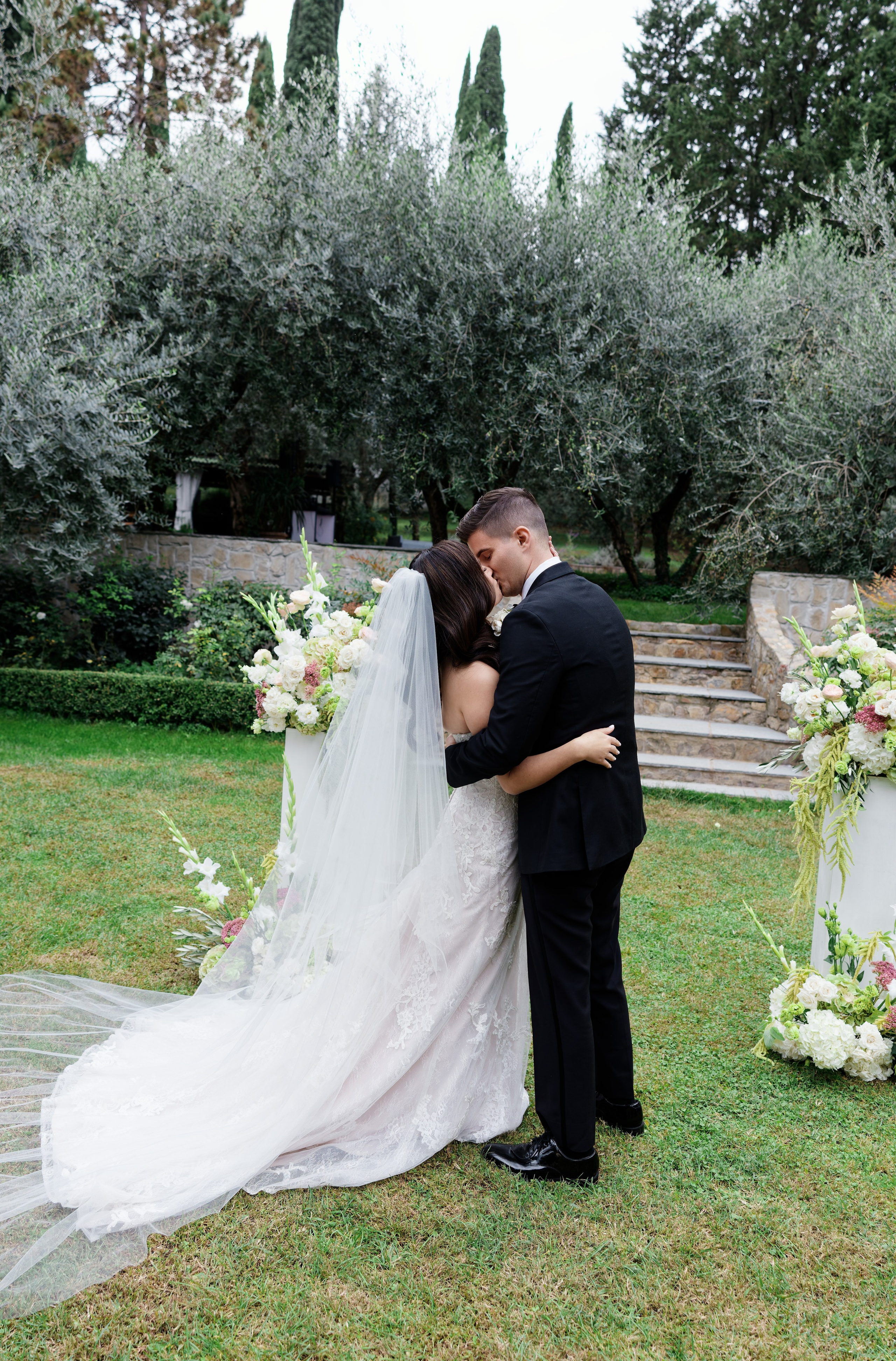 Wedding at Villa Merlo Nero, Florence Preview