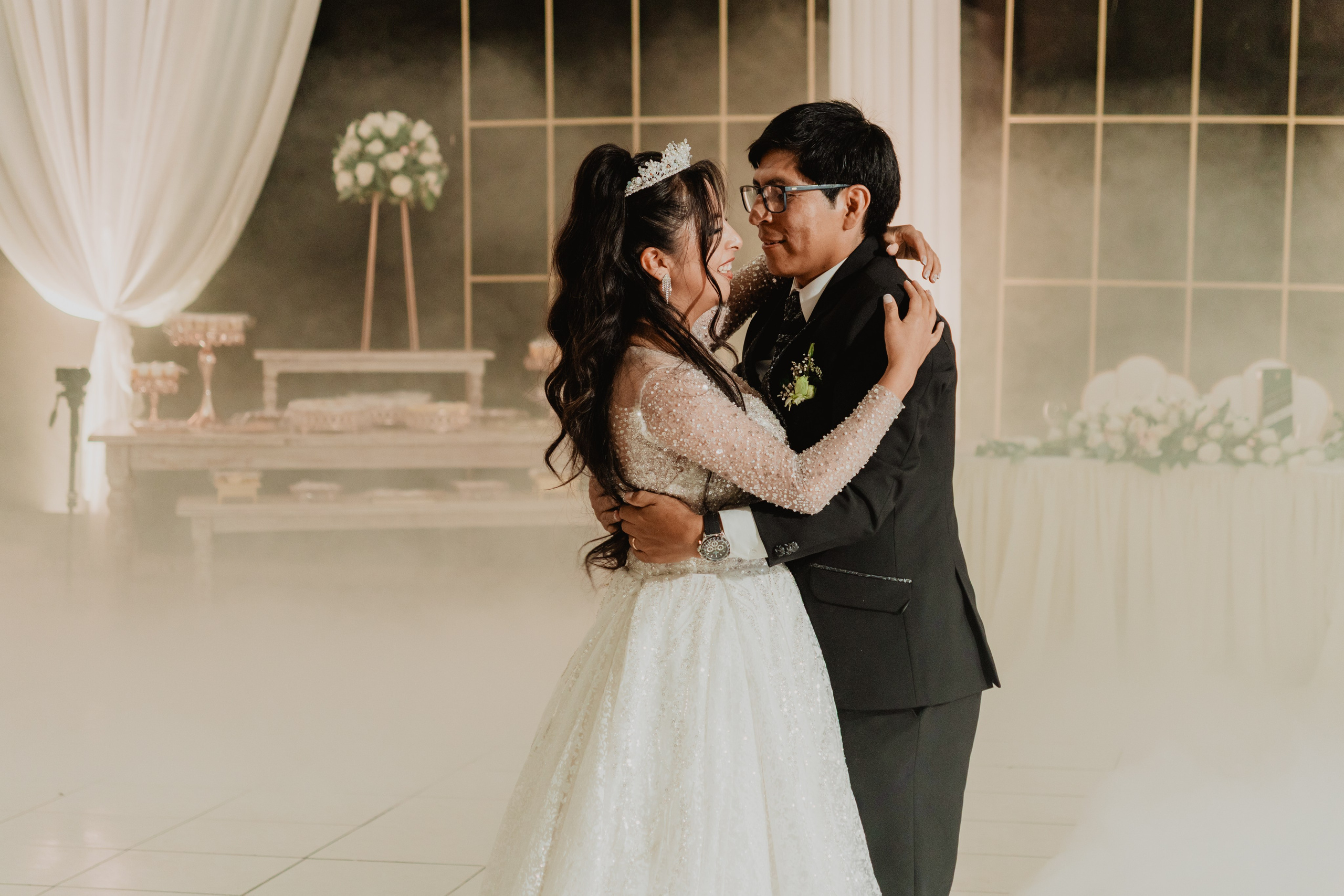 FERNANDO + MARIBEL | BODA RELIGIOSA. Studio KVTA | Fotografía y Video de Bodas en Arequipa