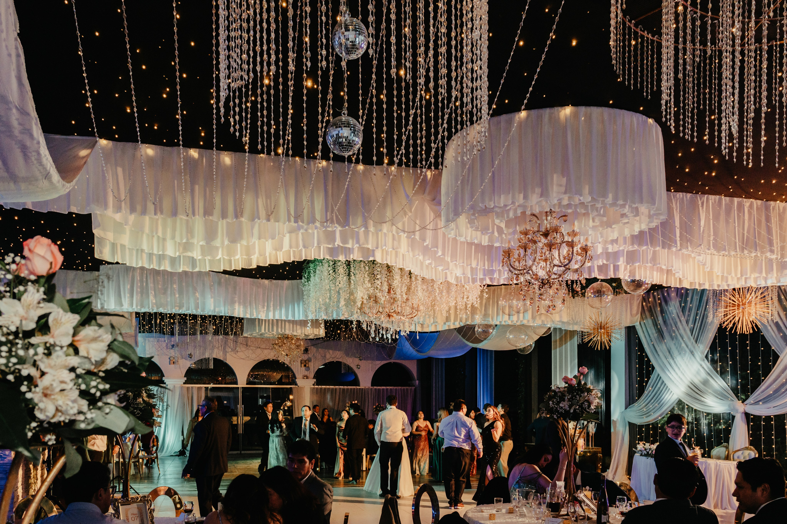 VANIA + LUIS BODA CIVIL. Studio KVTA | Fotografía y Video de Bodas en Arequipa