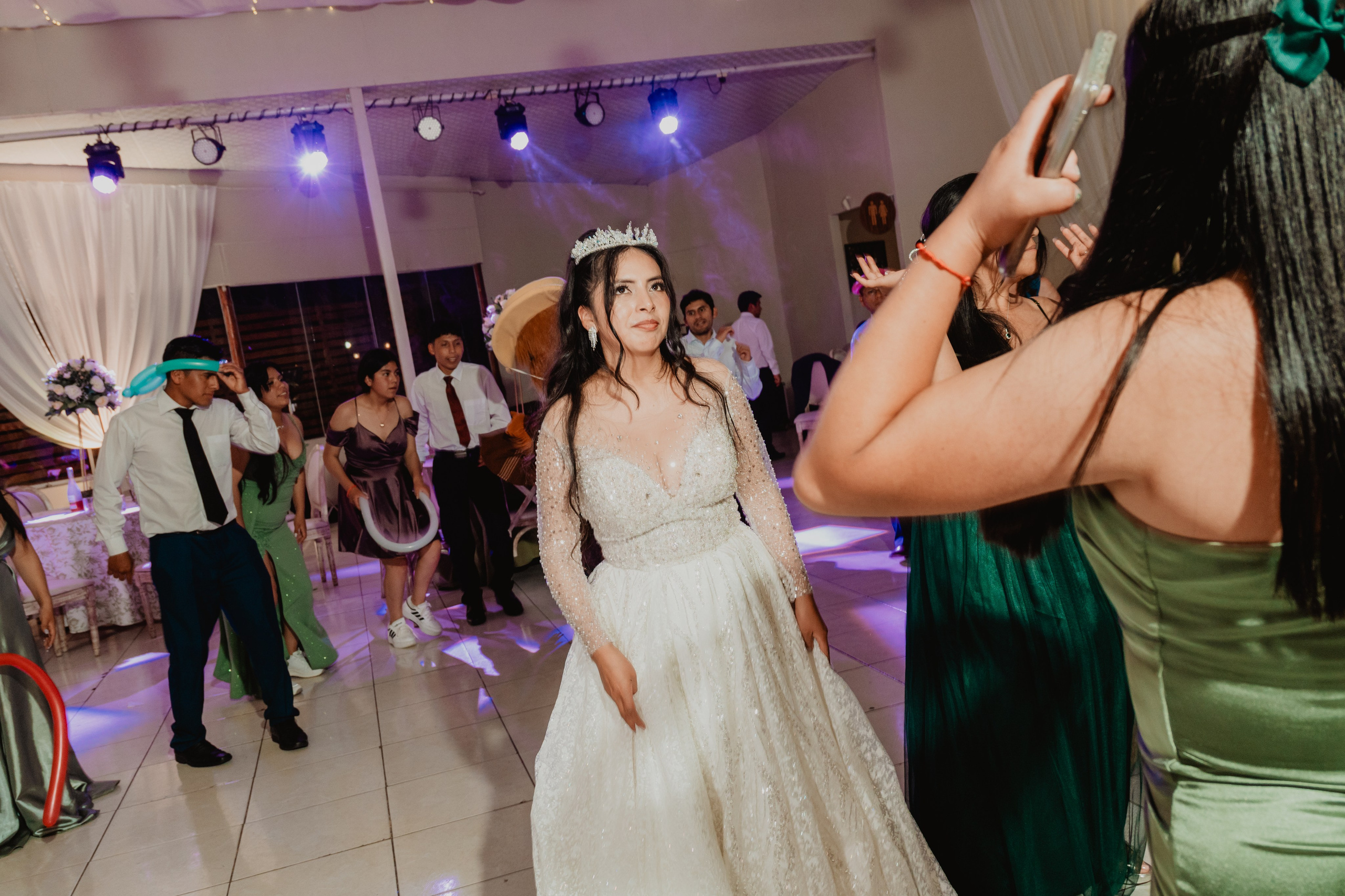 FERNANDO + MARIBEL | BODA RELIGIOSA. Studio KVTA | Fotografía y Video de Bodas en Arequipa
