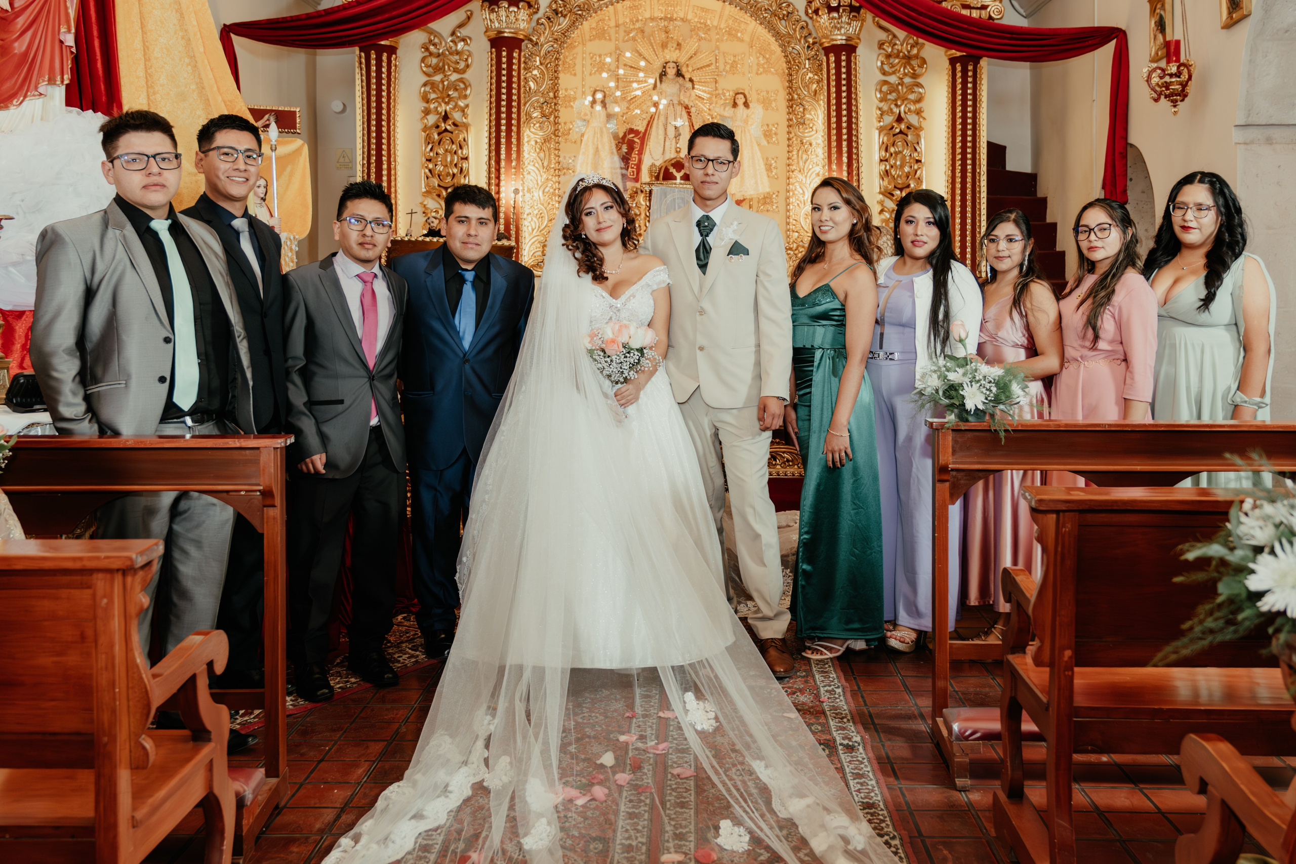 ANGIE + MANUEL BODA RELIGIOSA. Studio KVTA | Fotografía y Video de Bodas en Arequipa