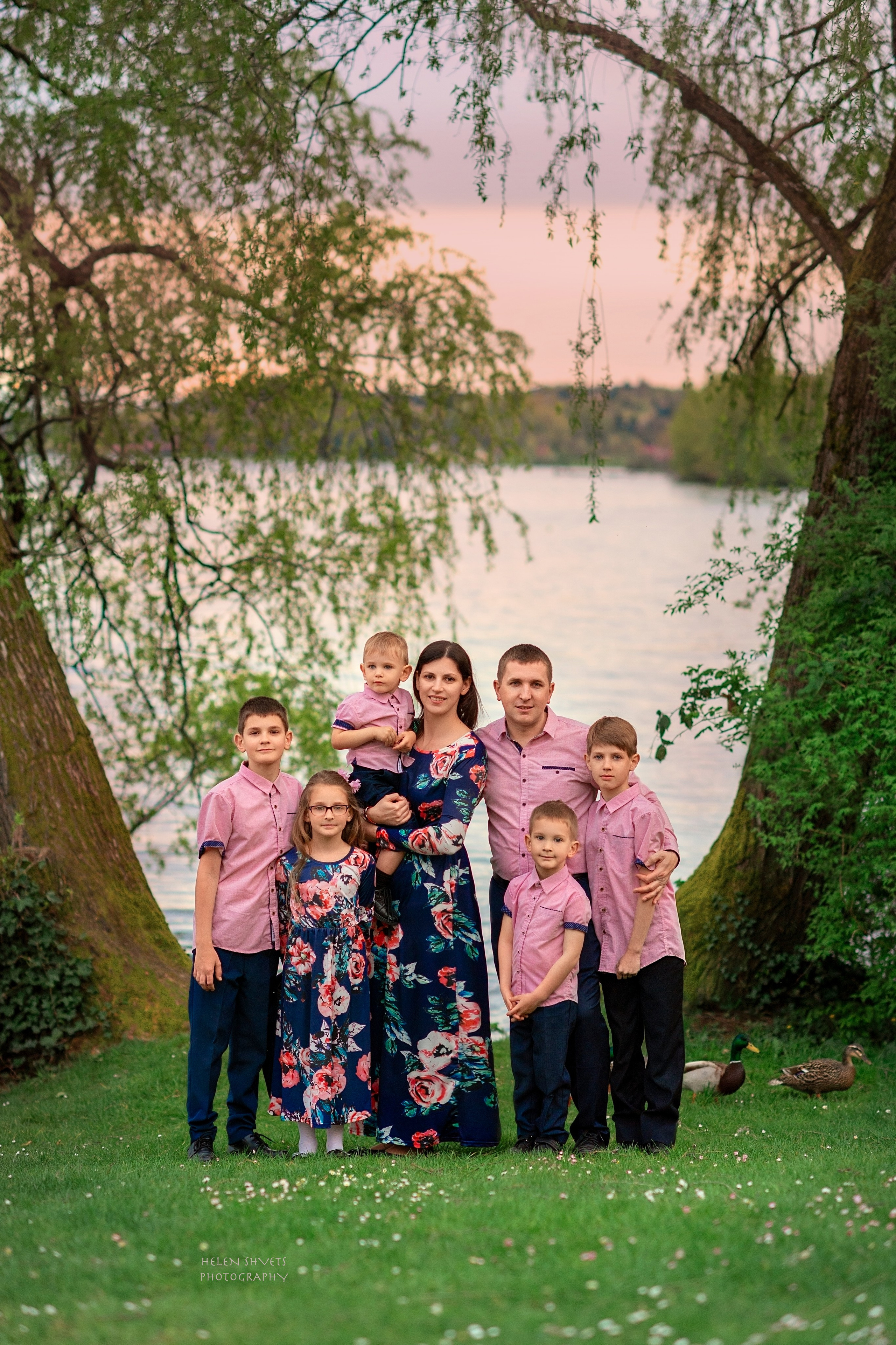 Family of Olya. Wedding & family photography in Seattle area. Helen Michelle photographer