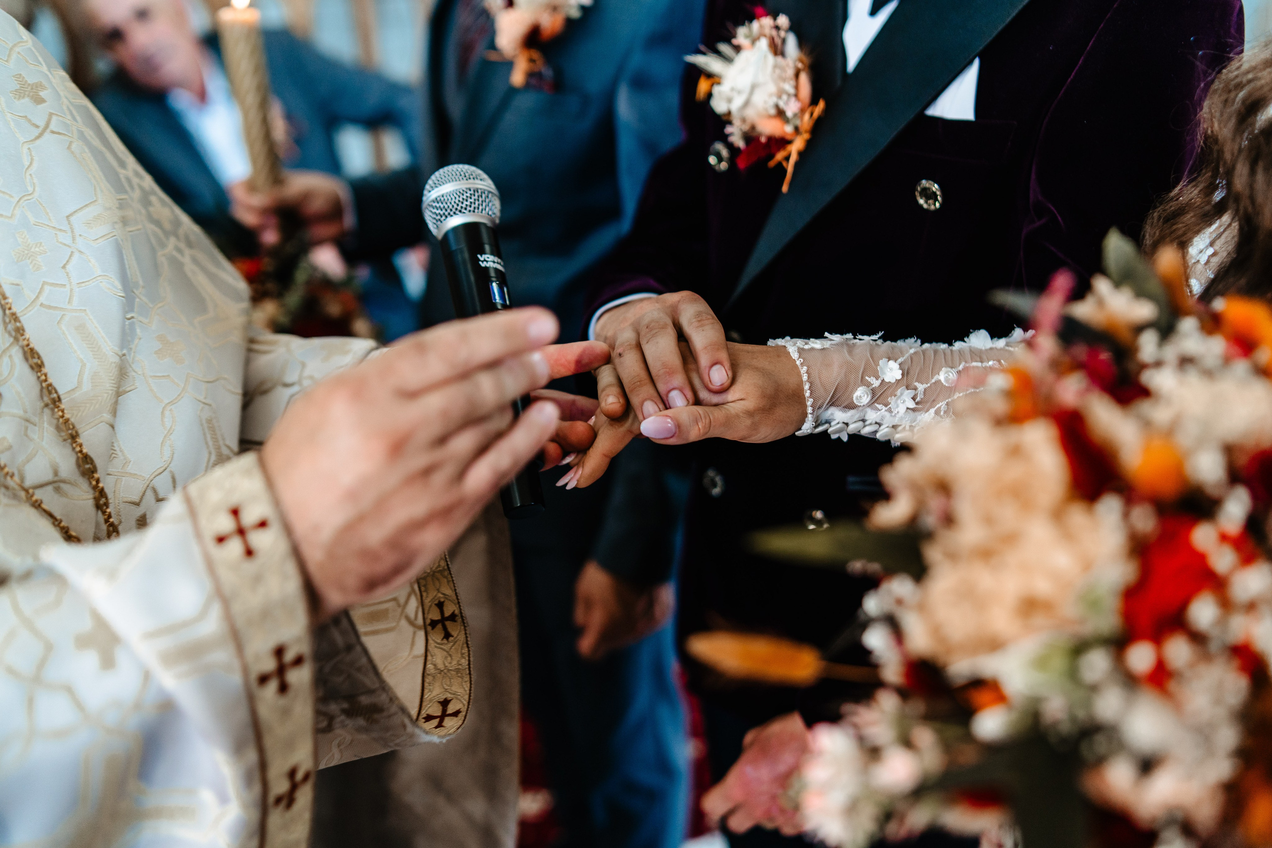 Robert si Mada. Foto-Video Nunta Iasi, Suceava, Bucuresti / Disponibilitate 2025 — 2026 — 2027